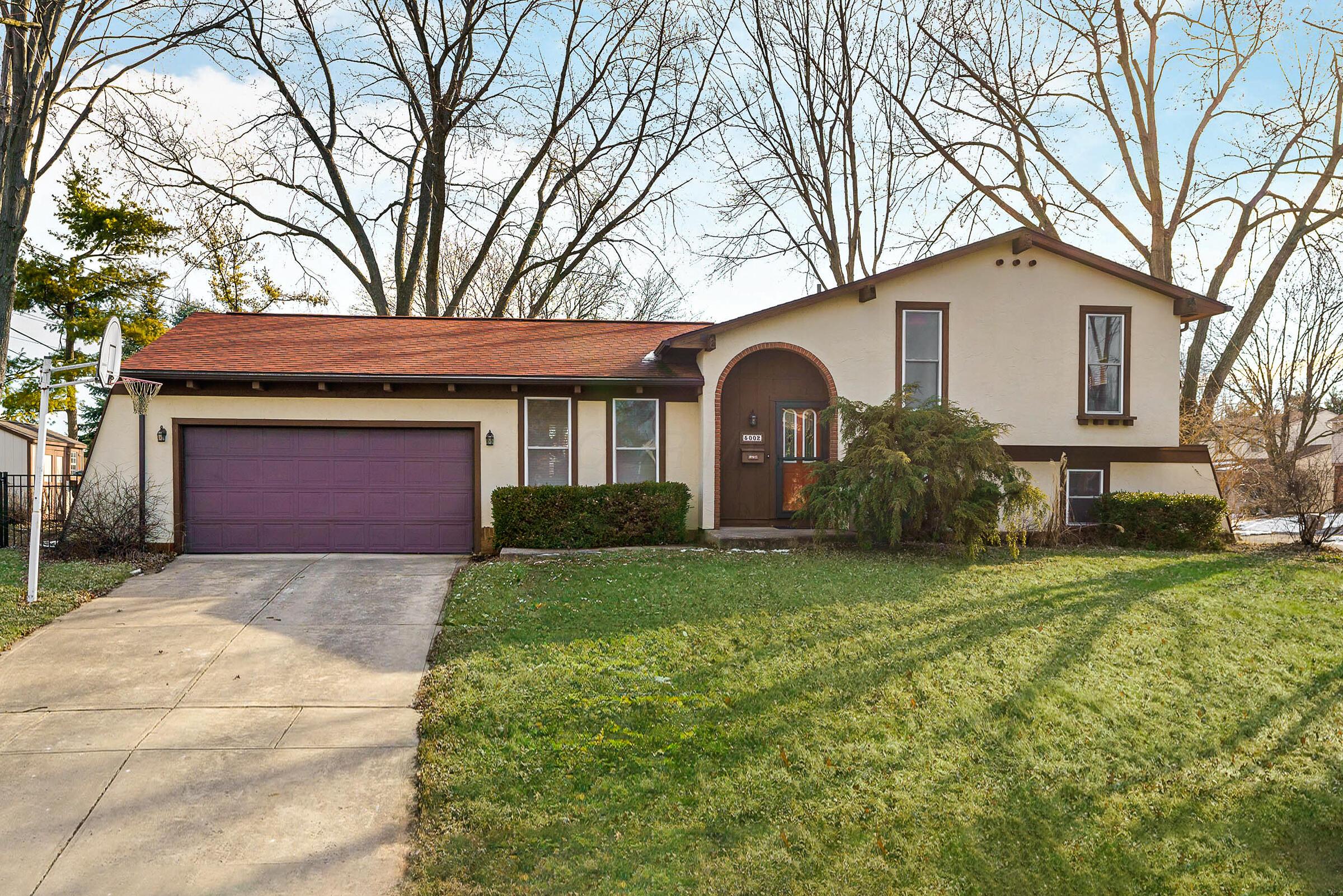 5002 Hibbs Drive