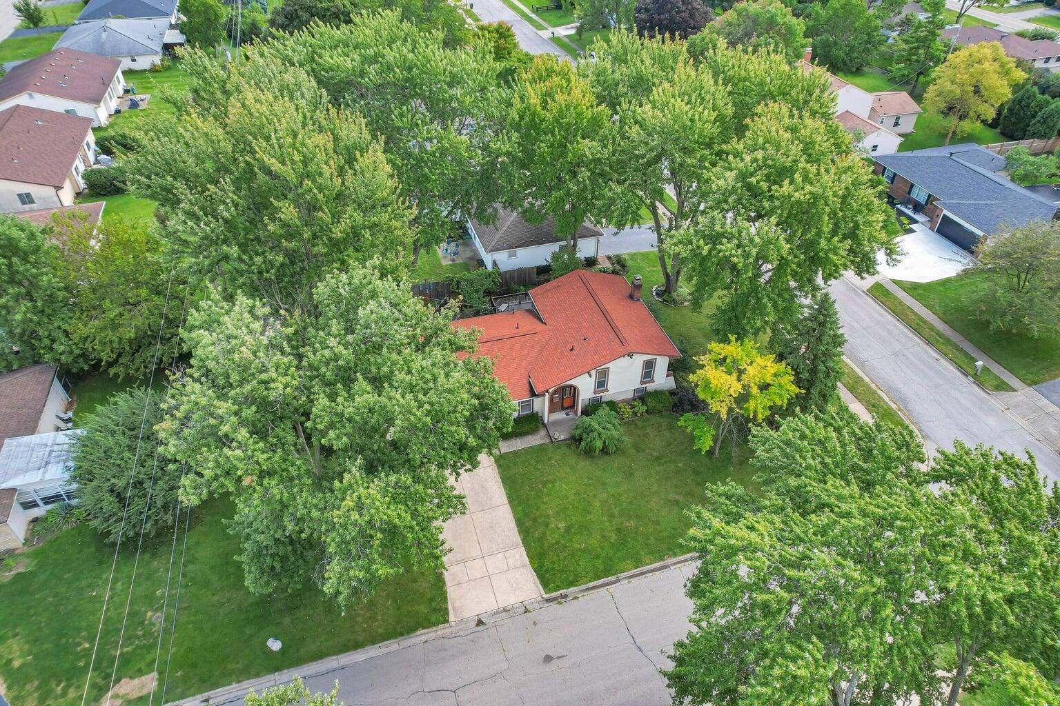 5002 Hibbs Drive