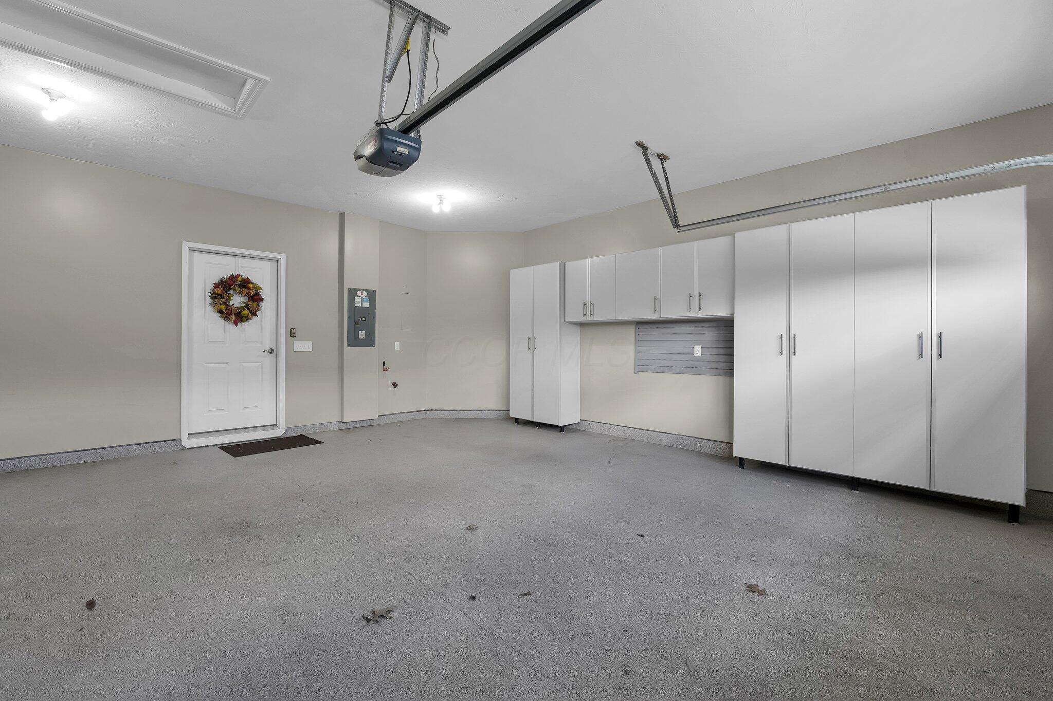 6798 Garden View Dr Drive