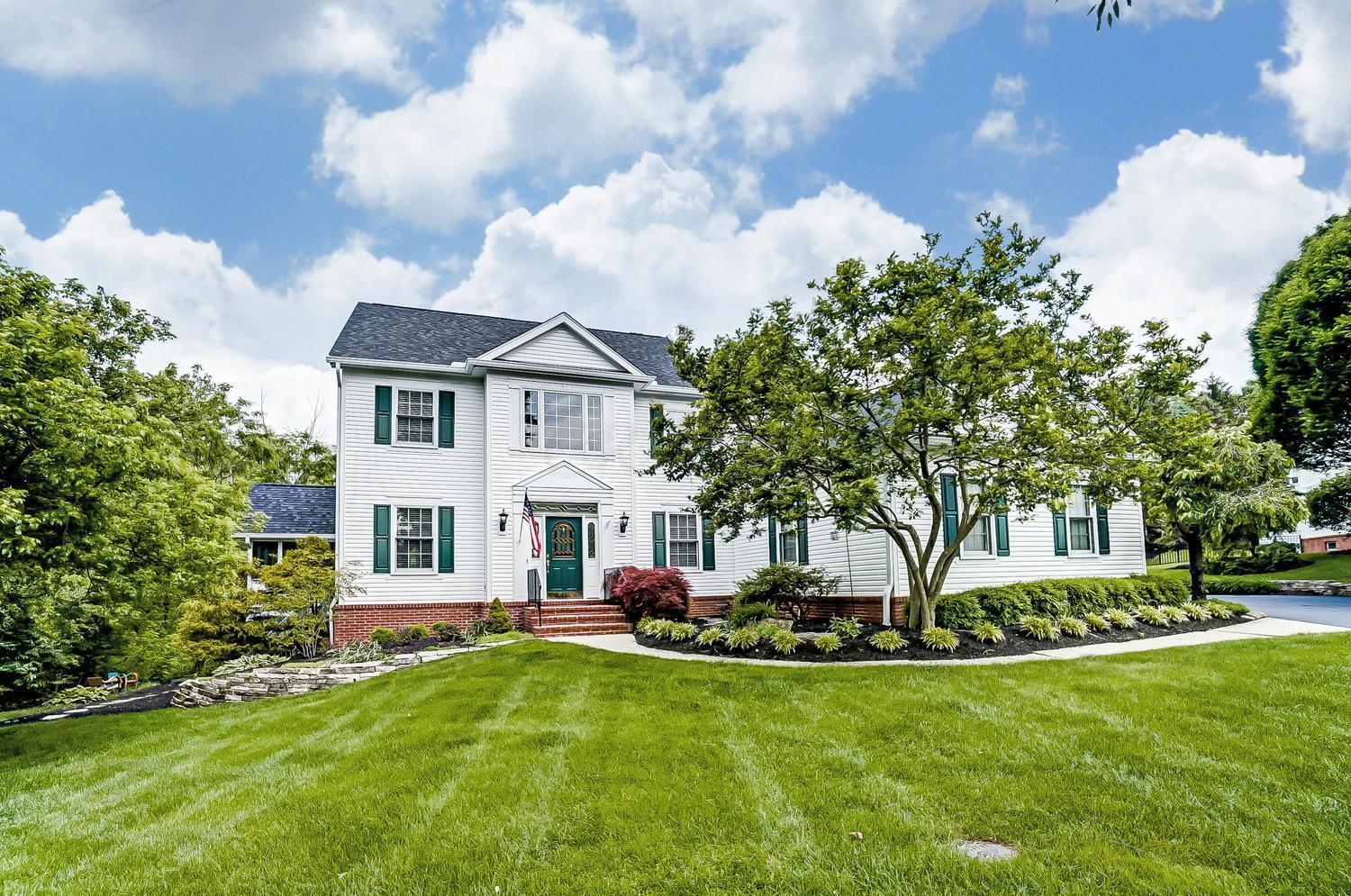 5111 Oakmont Place