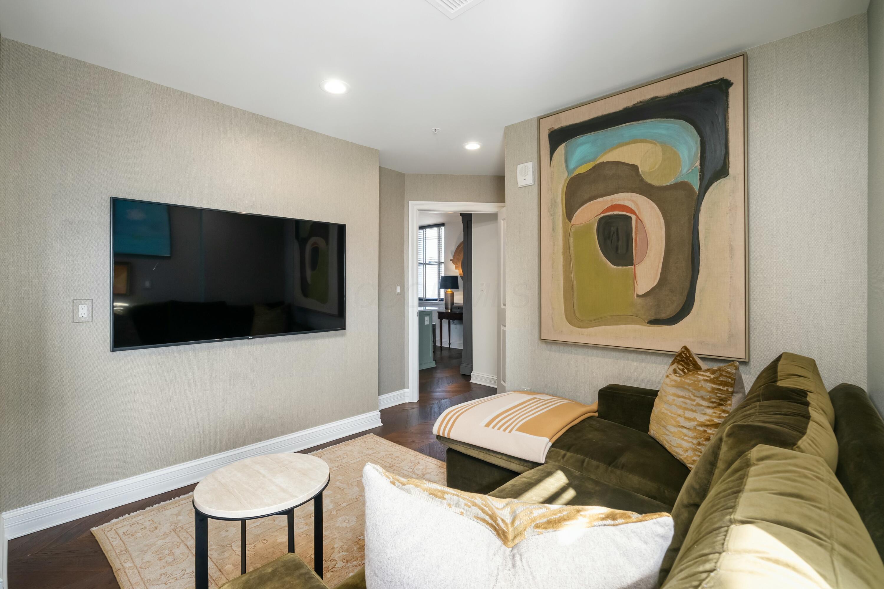 50 W Broad Street, 3603