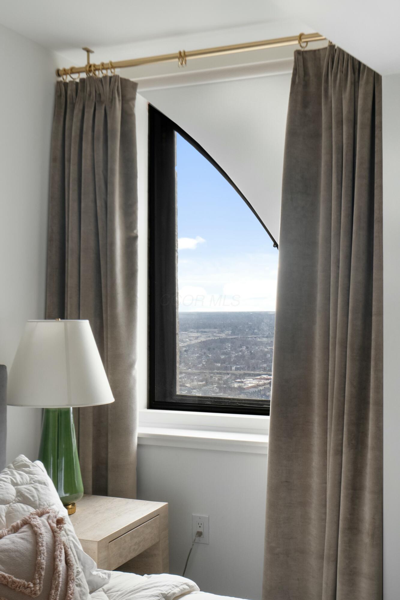 50 W Broad Street, 3603