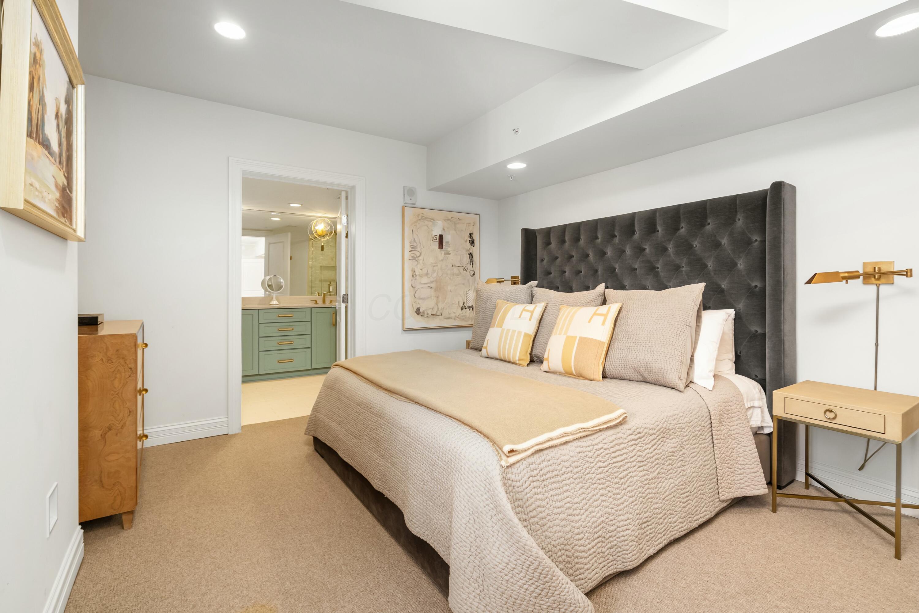 50 W Broad Street, 3603