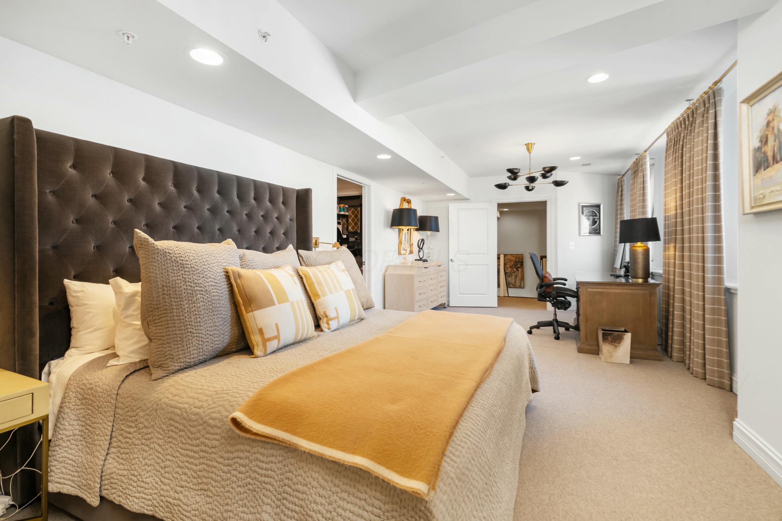 50 W Broad Street, 3603