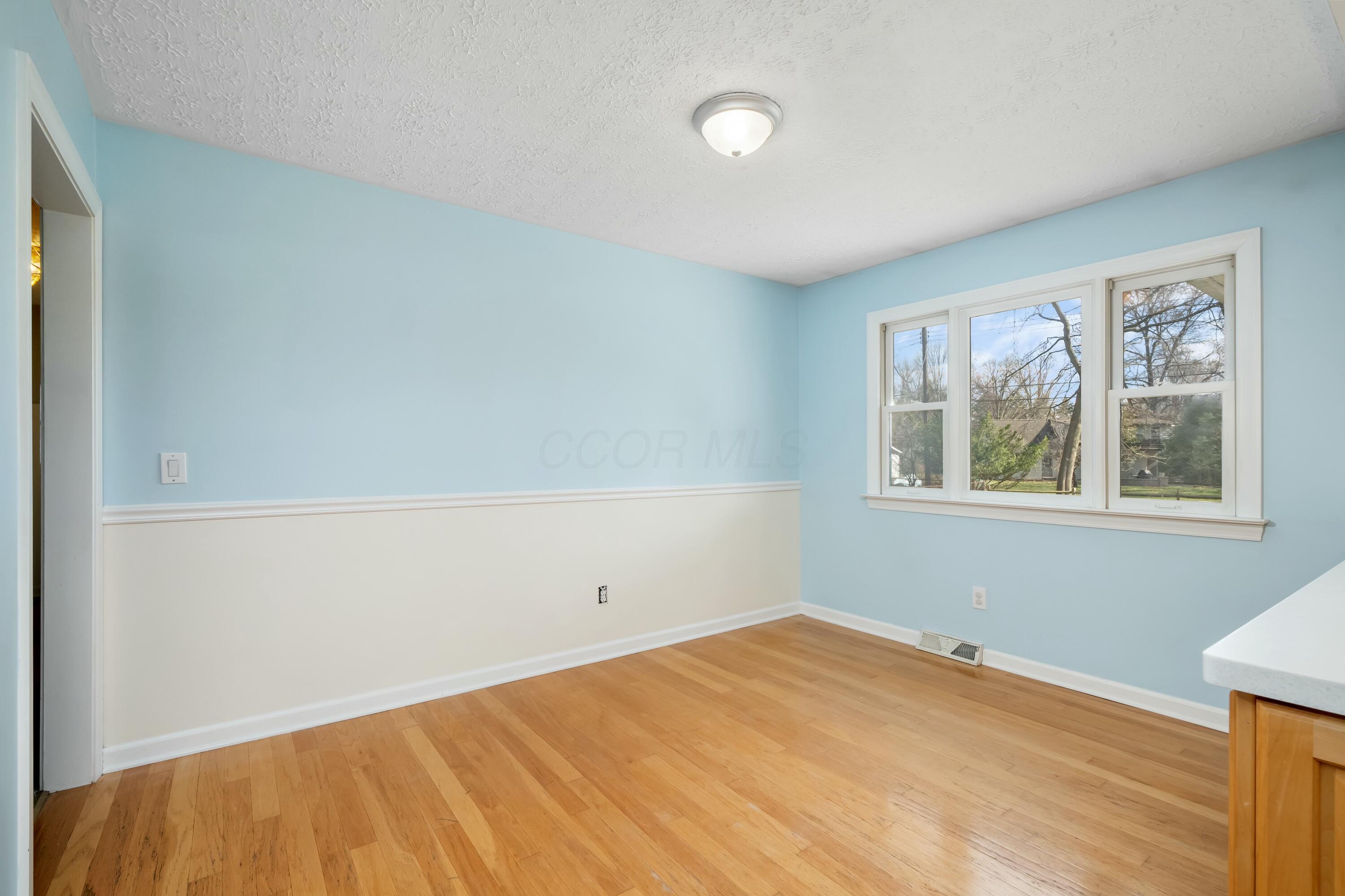 135 Heischman Avenue