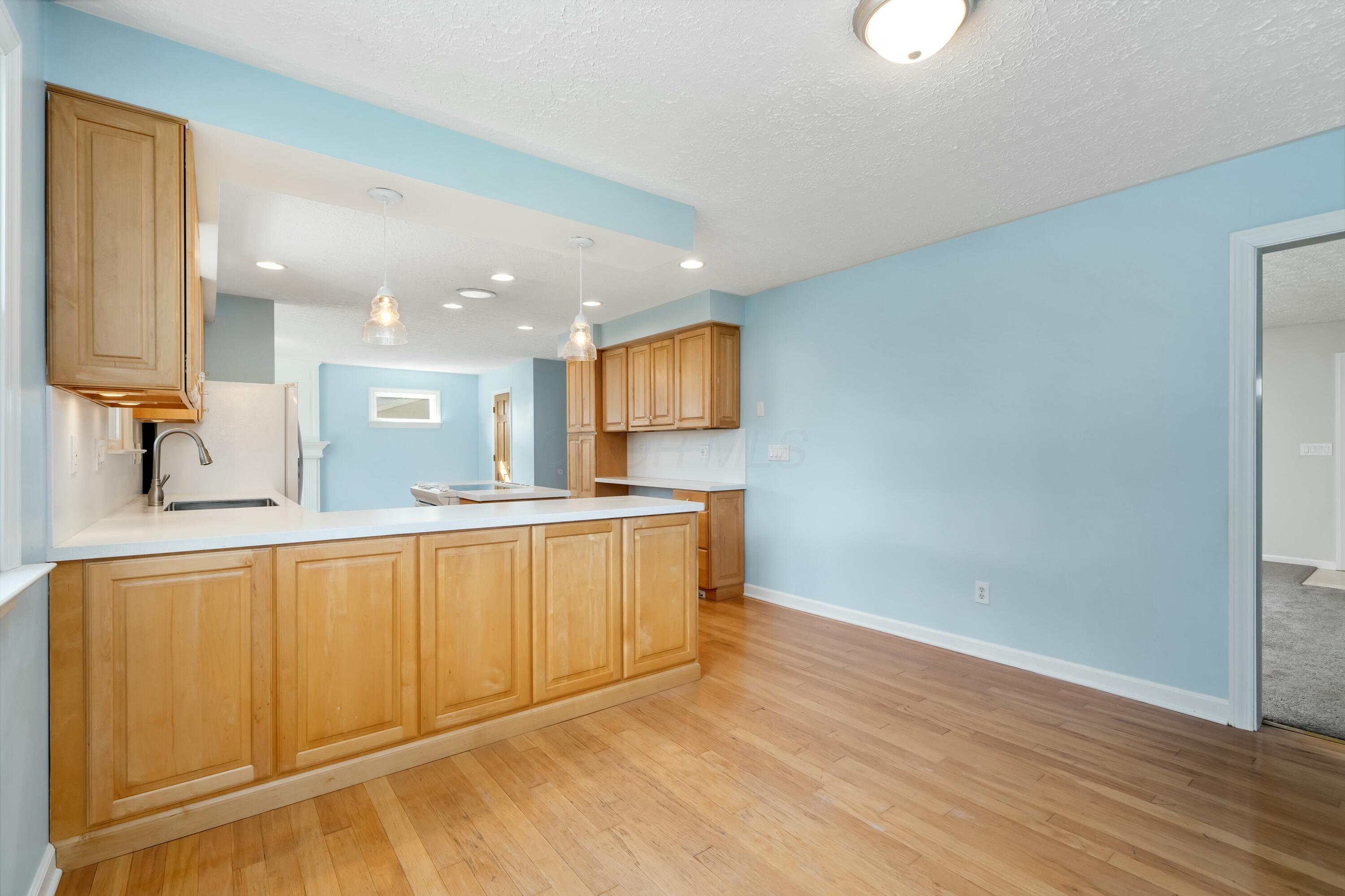 135 Heischman Avenue