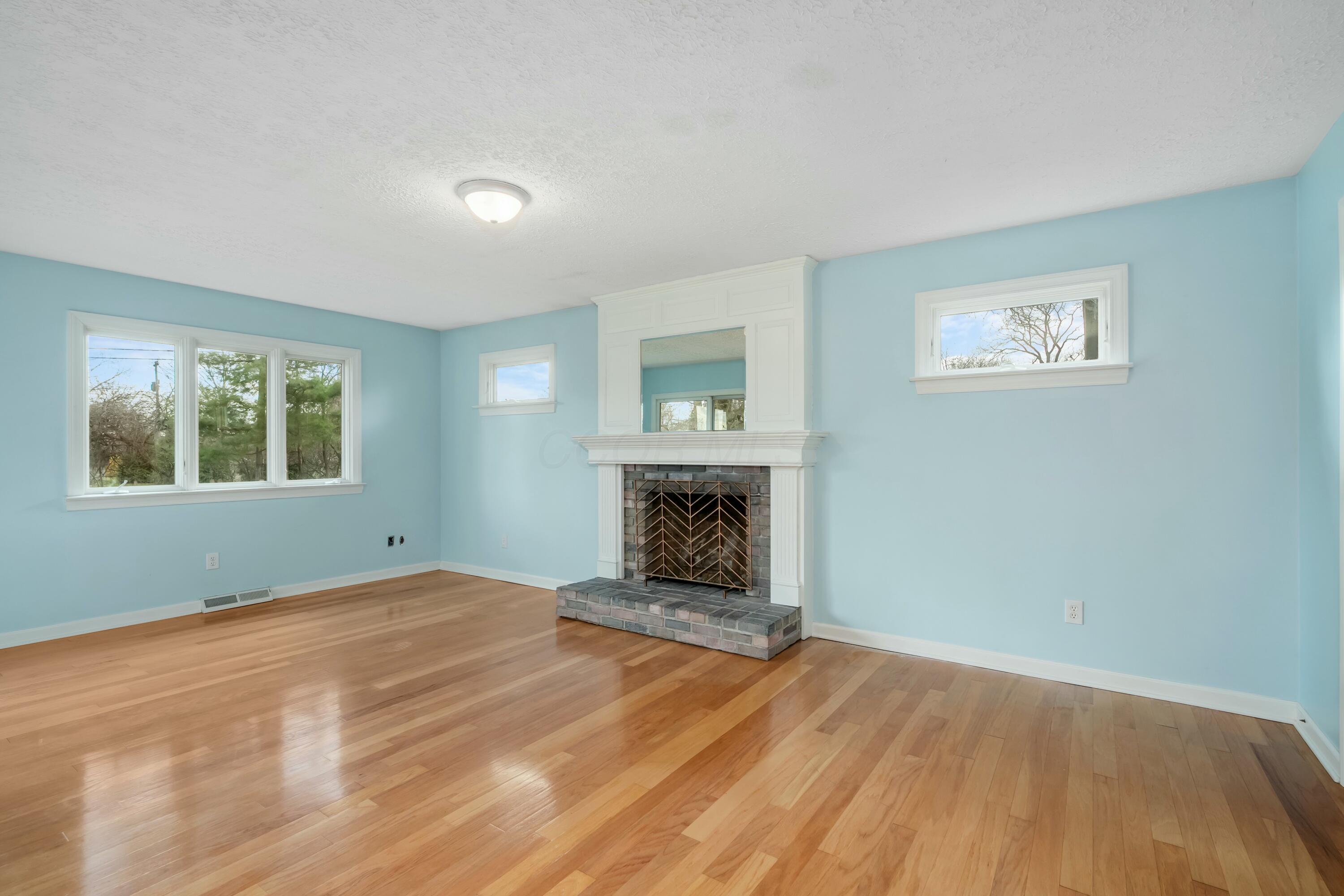 135 Heischman Avenue