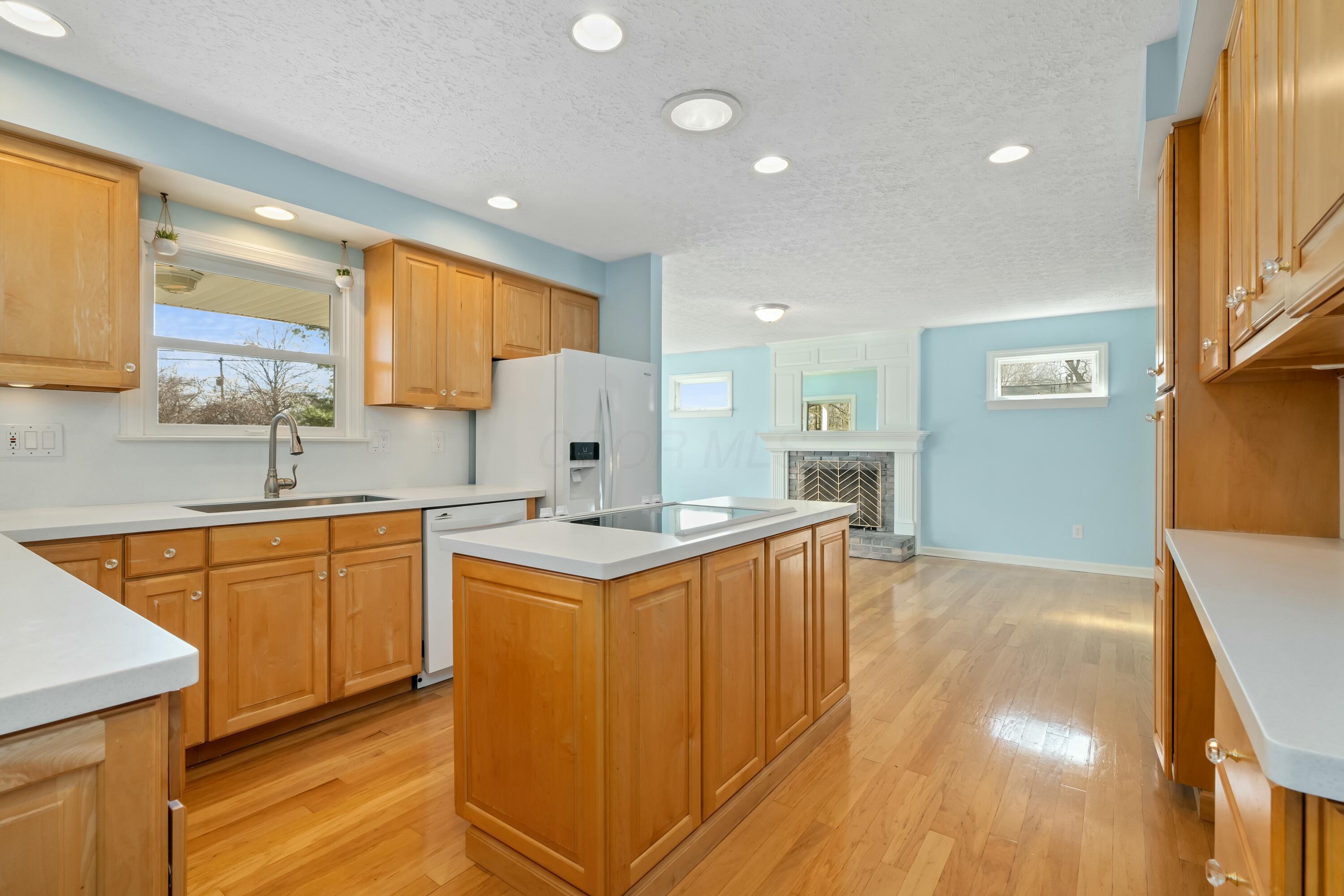 135 Heischman Avenue