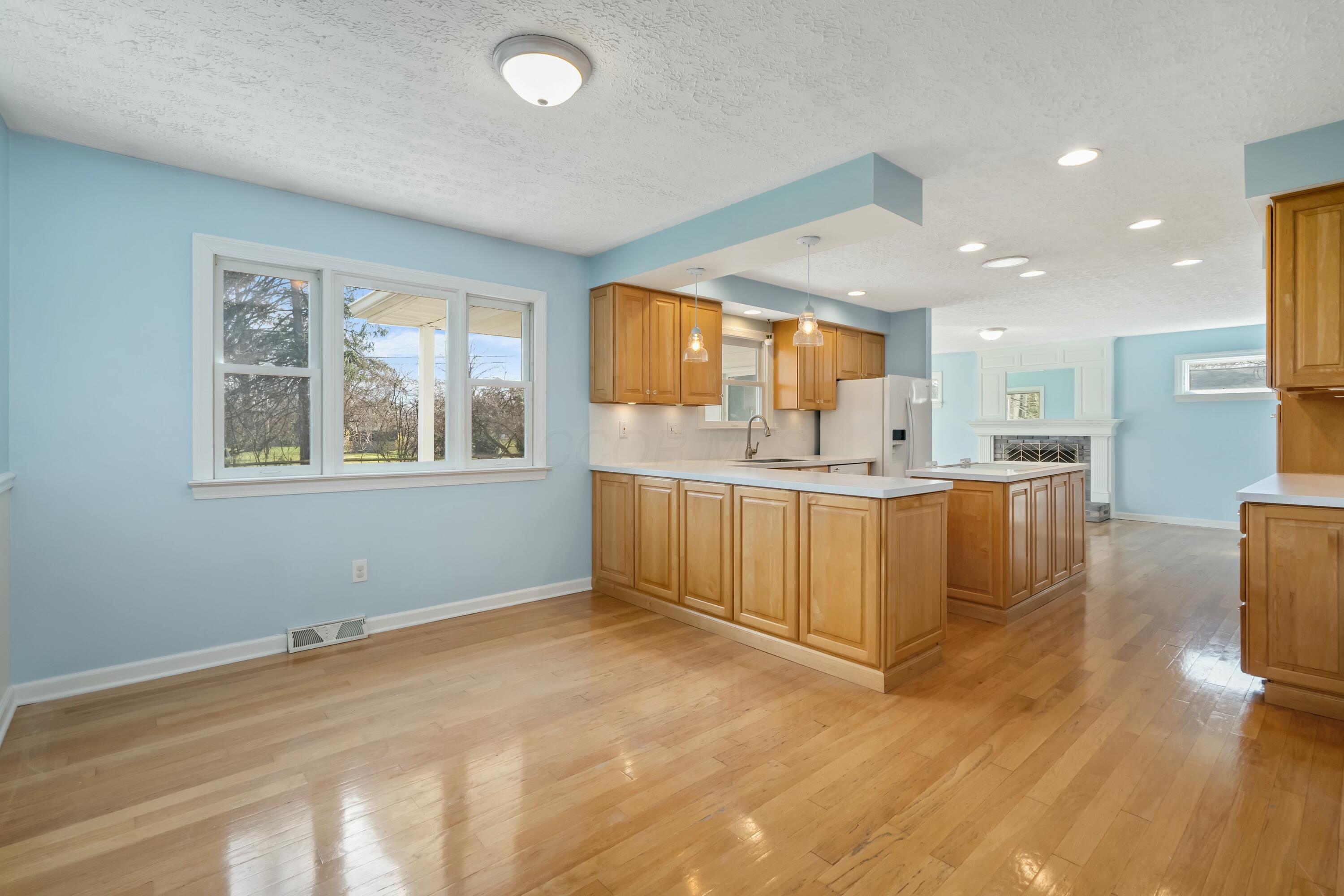 135 Heischman Avenue