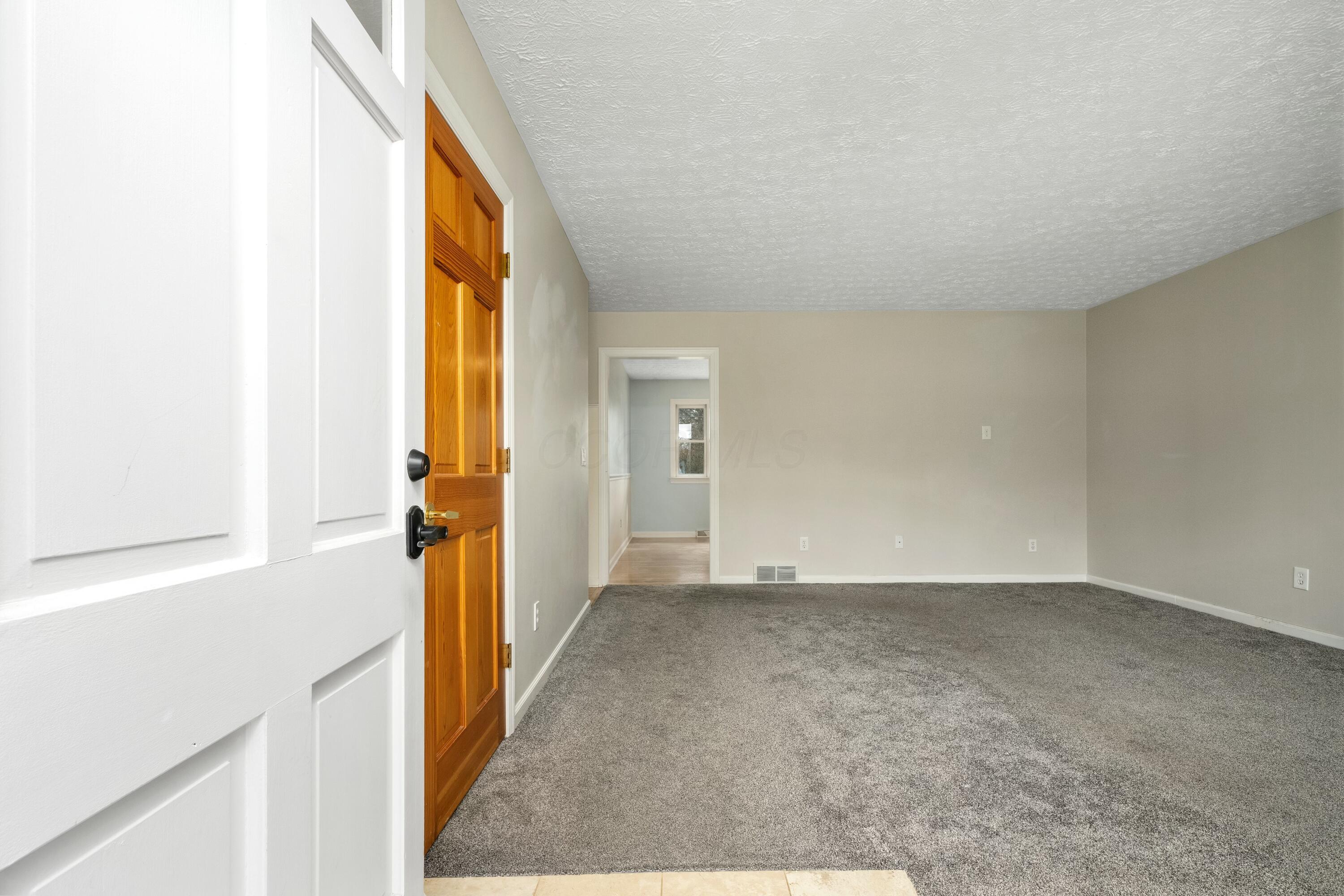 135 Heischman Avenue