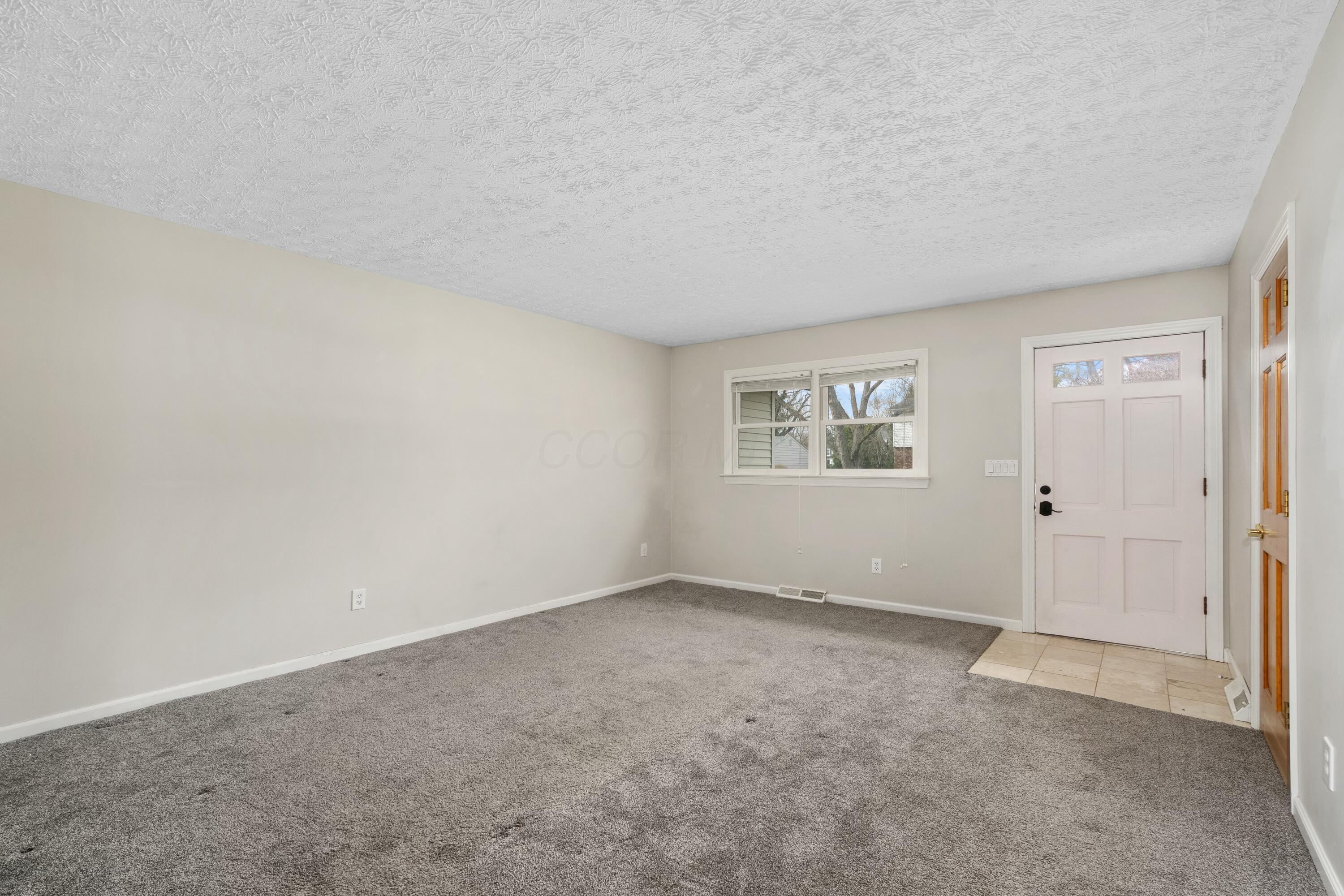 135 Heischman Avenue