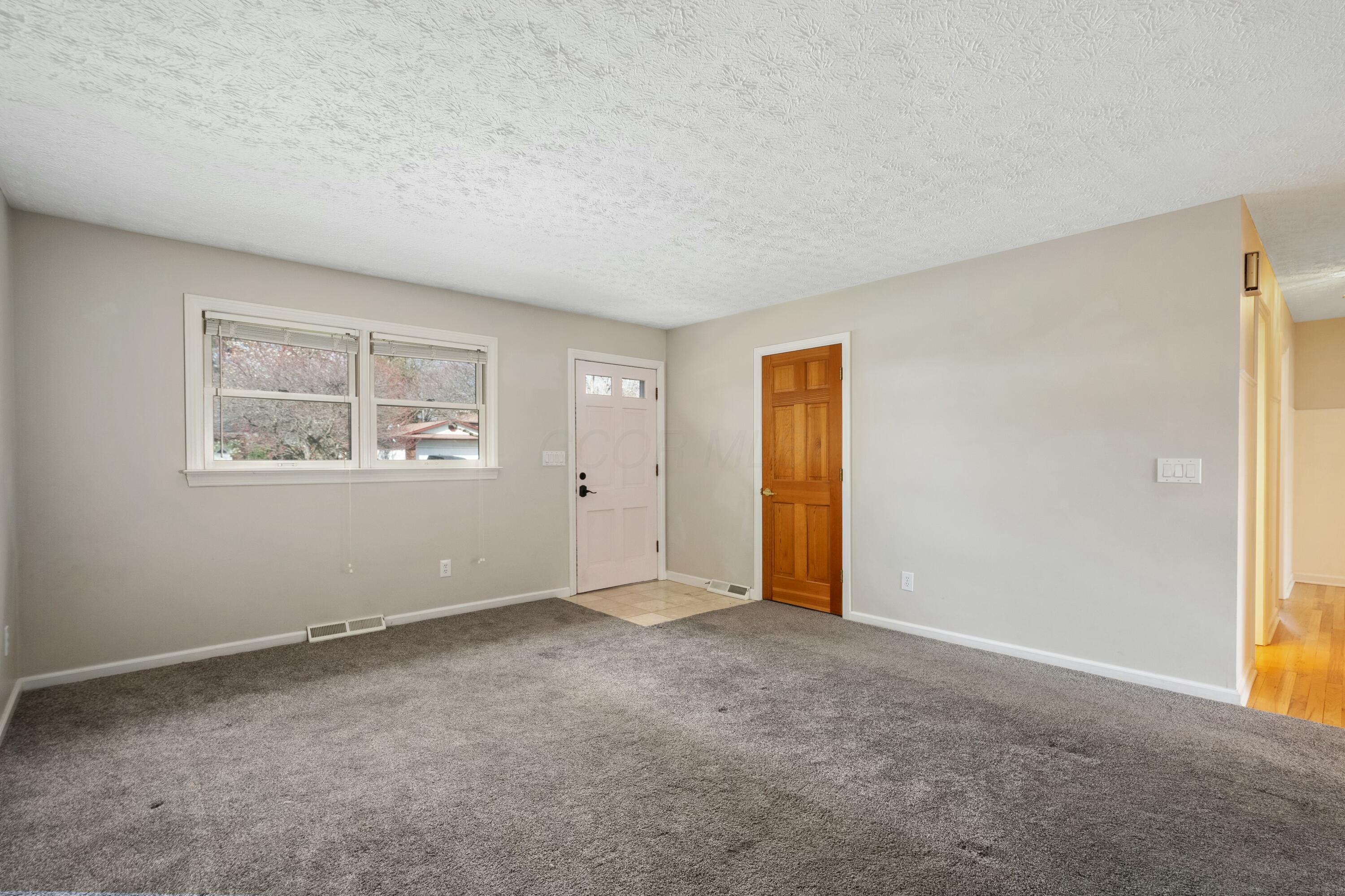 135 Heischman Avenue