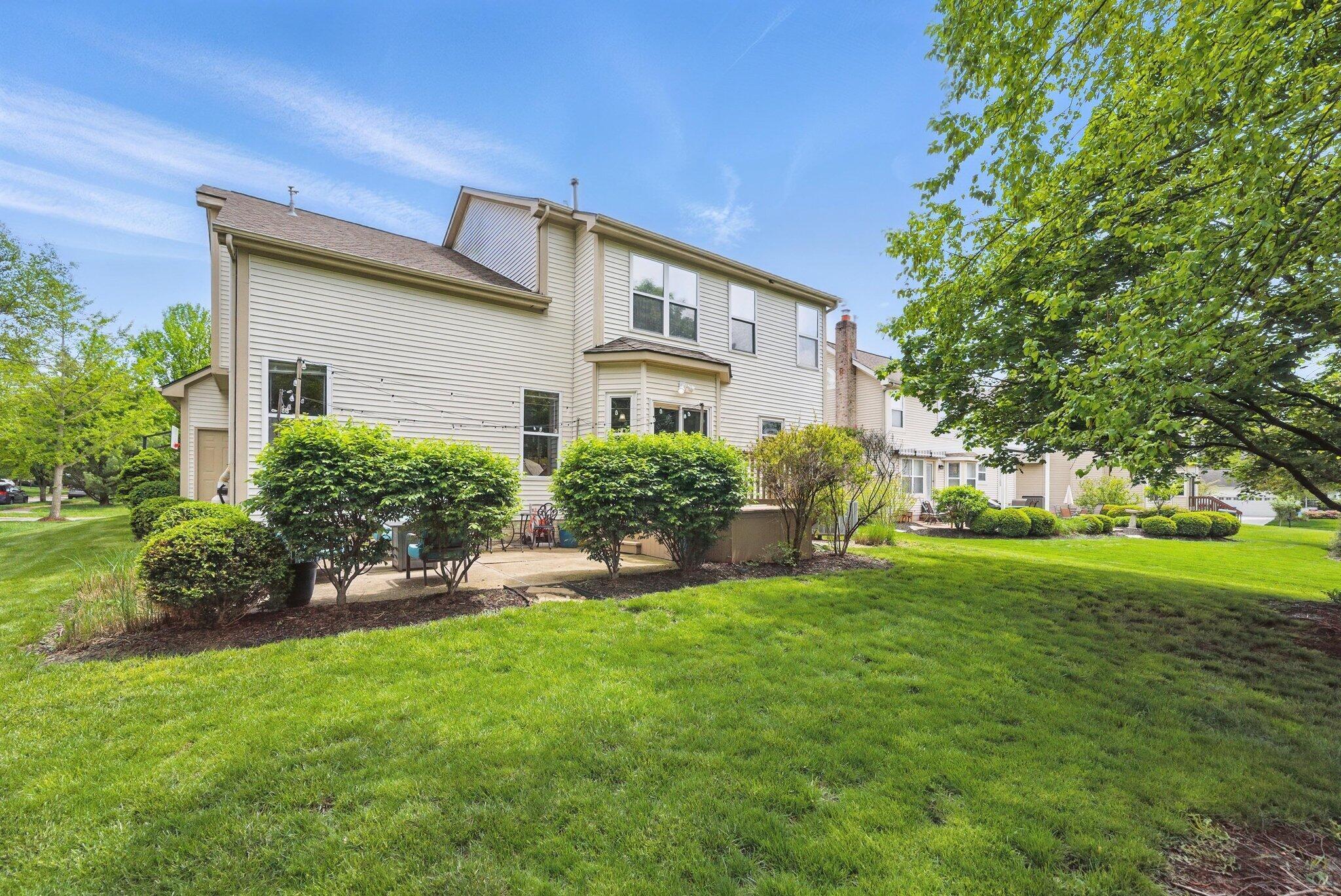 93 Hampton Park W