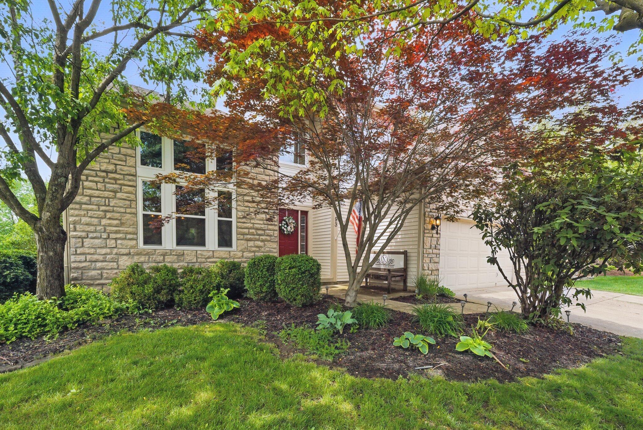 93 Hampton Park W
