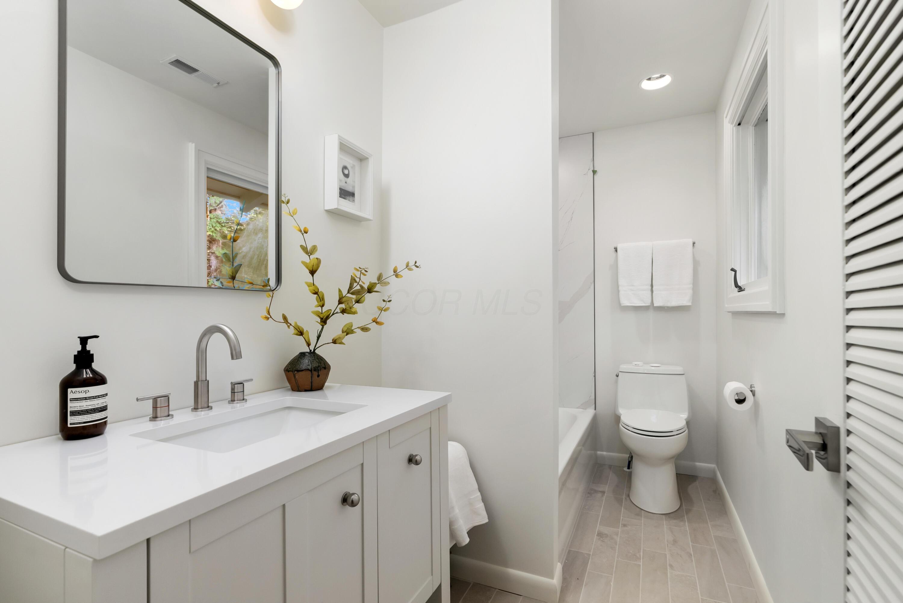 6380 Plesenton Drive