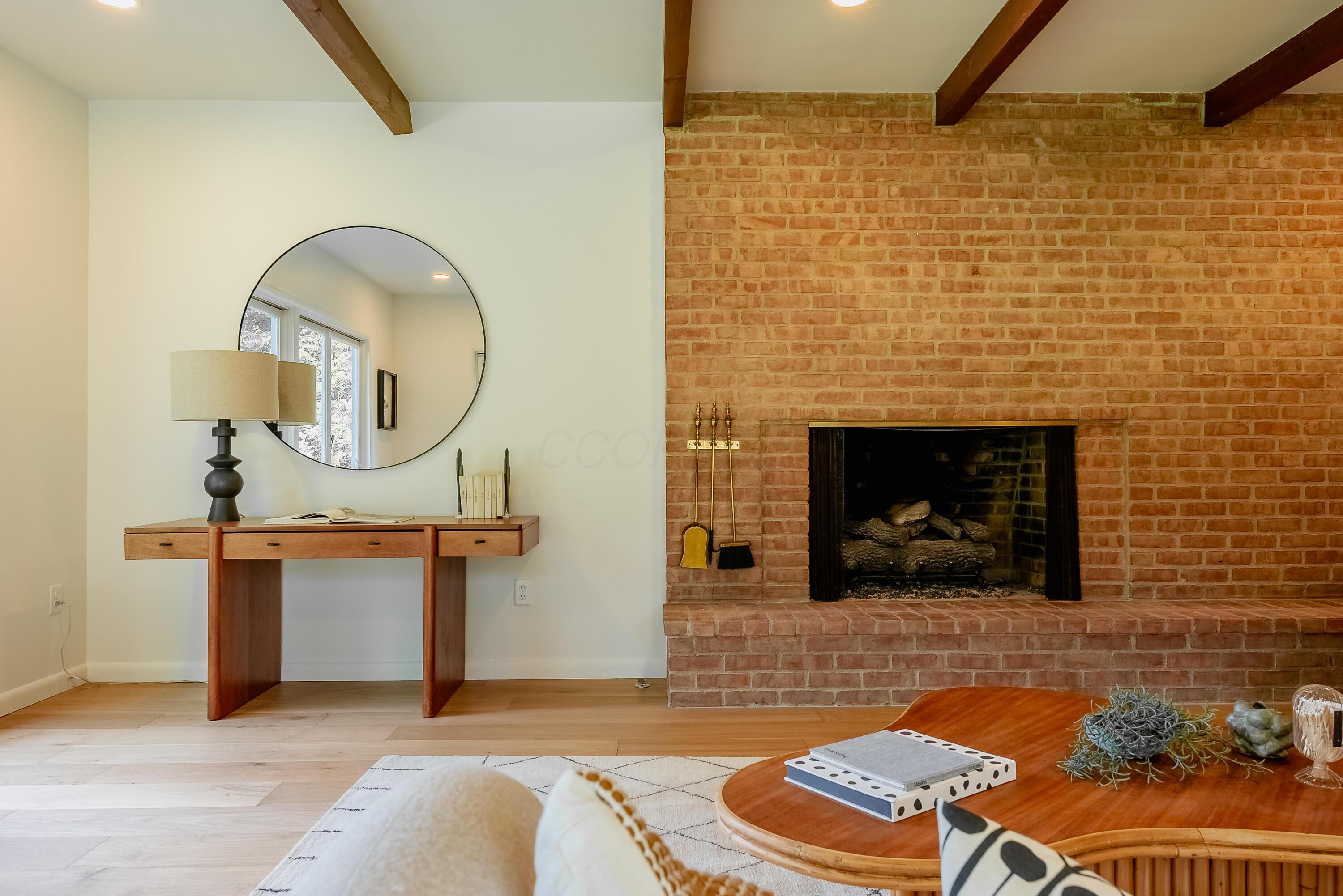 6380 Plesenton Drive