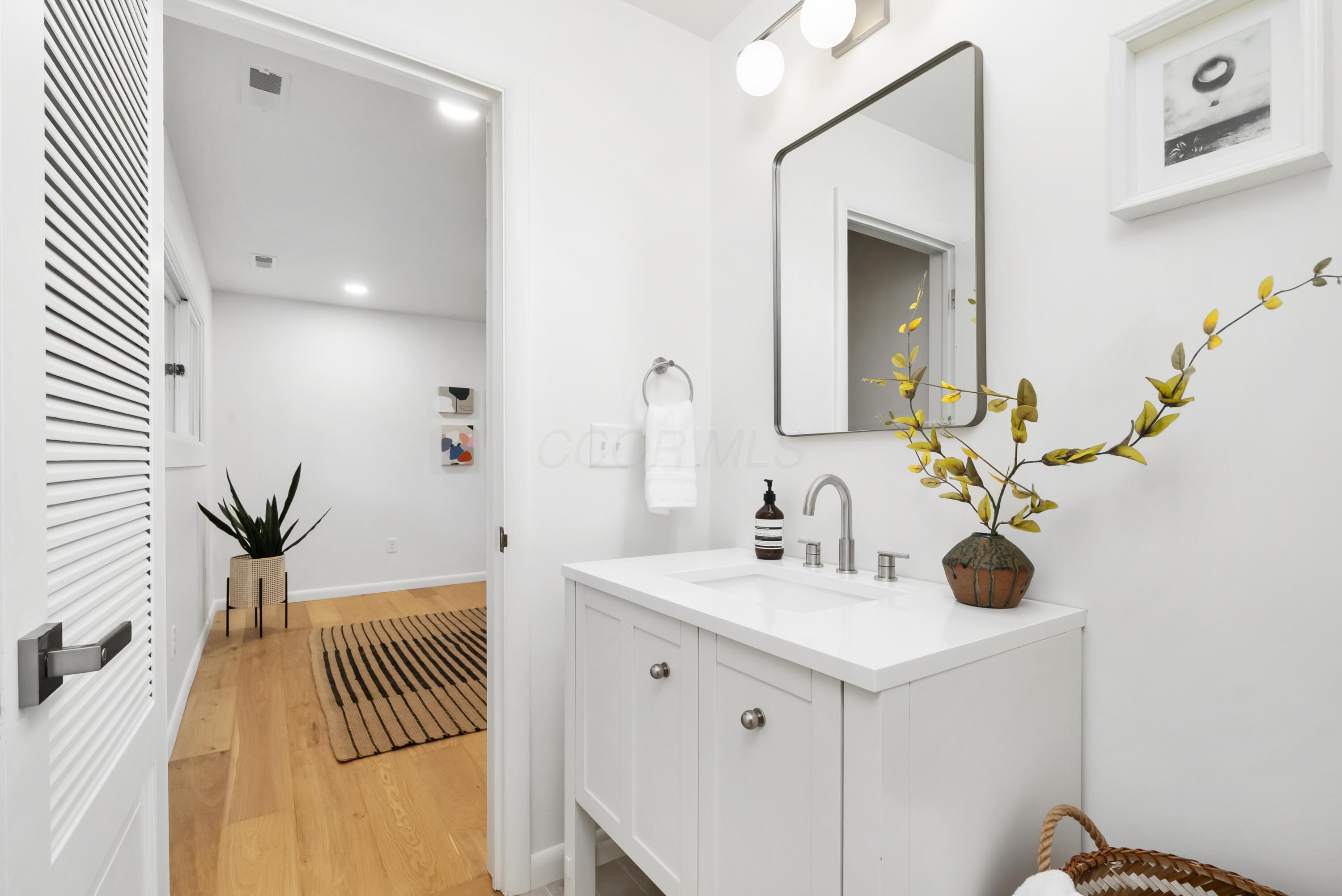 6380 Plesenton Drive