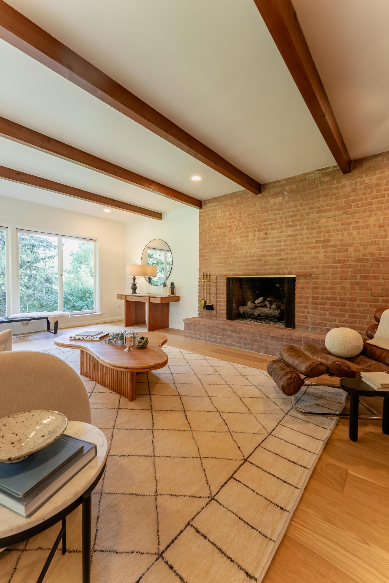 6380 Plesenton Drive