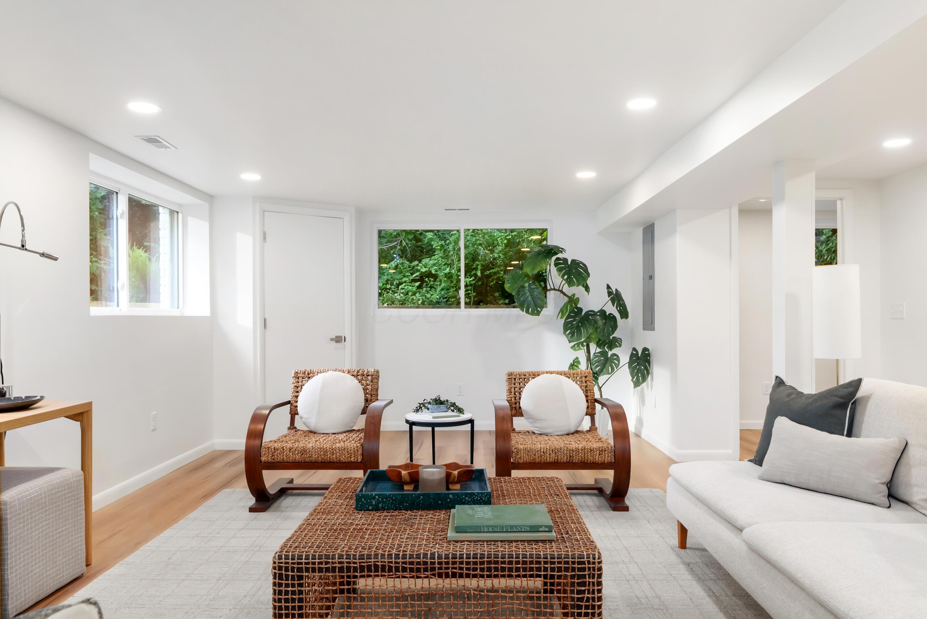 6380 Plesenton Drive