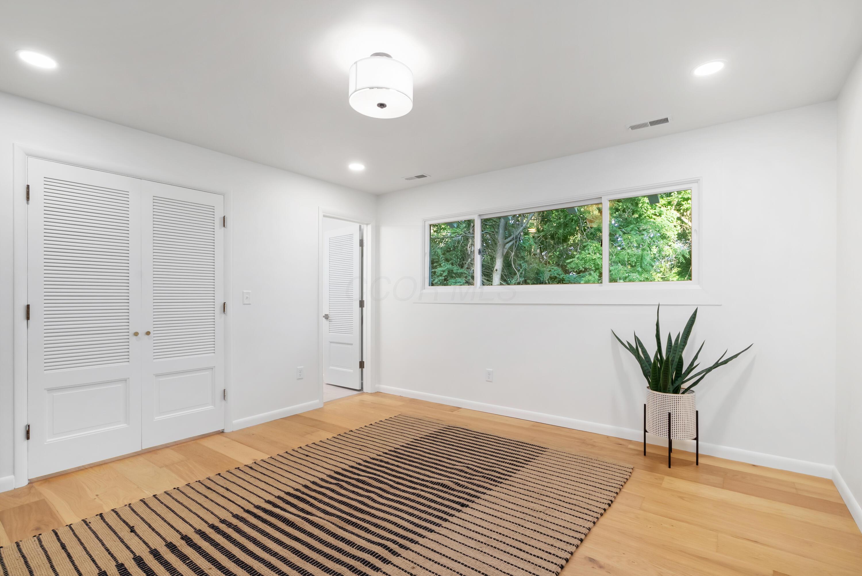 6380 Plesenton Drive