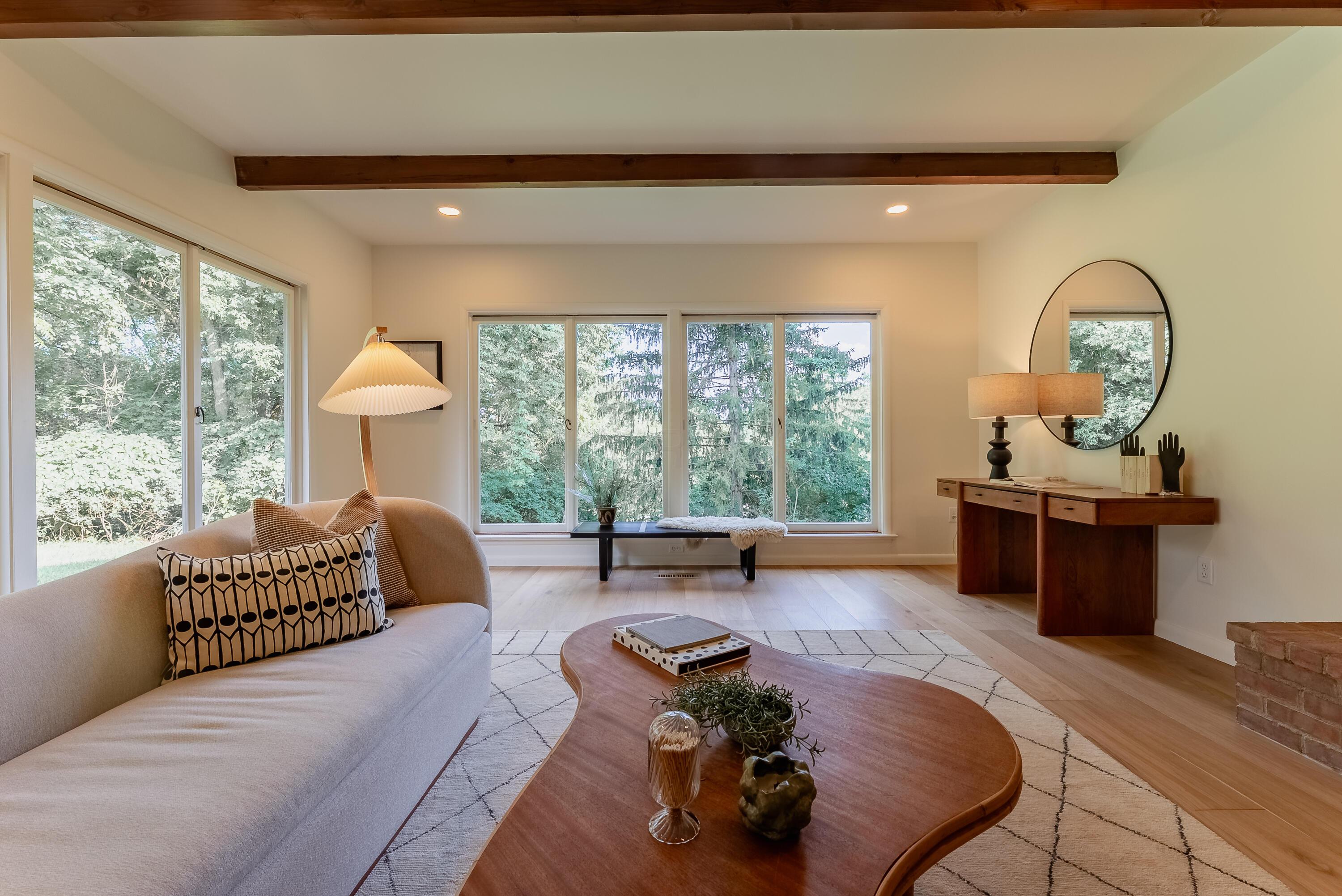 6380 Plesenton Drive