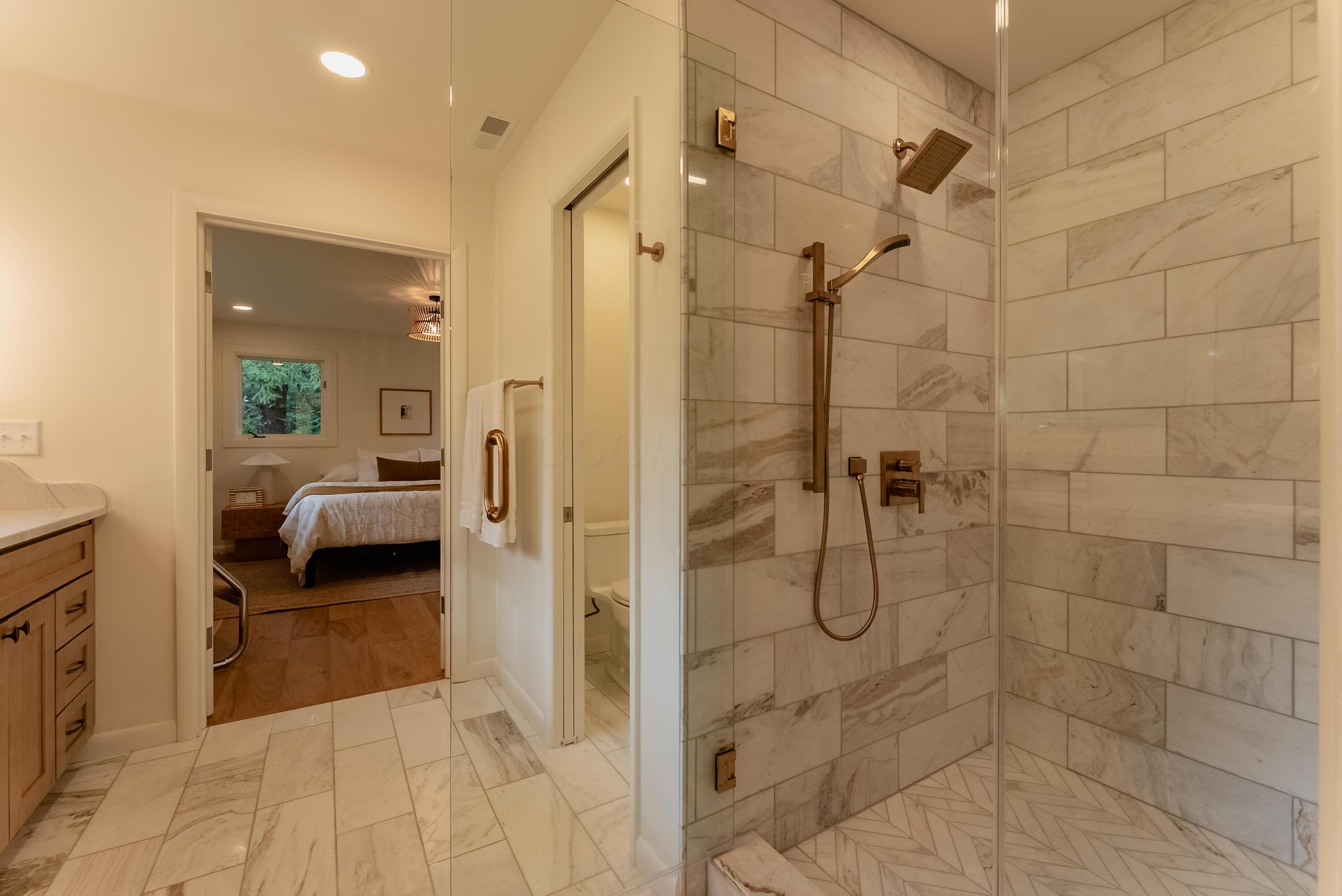 6380 Plesenton Drive