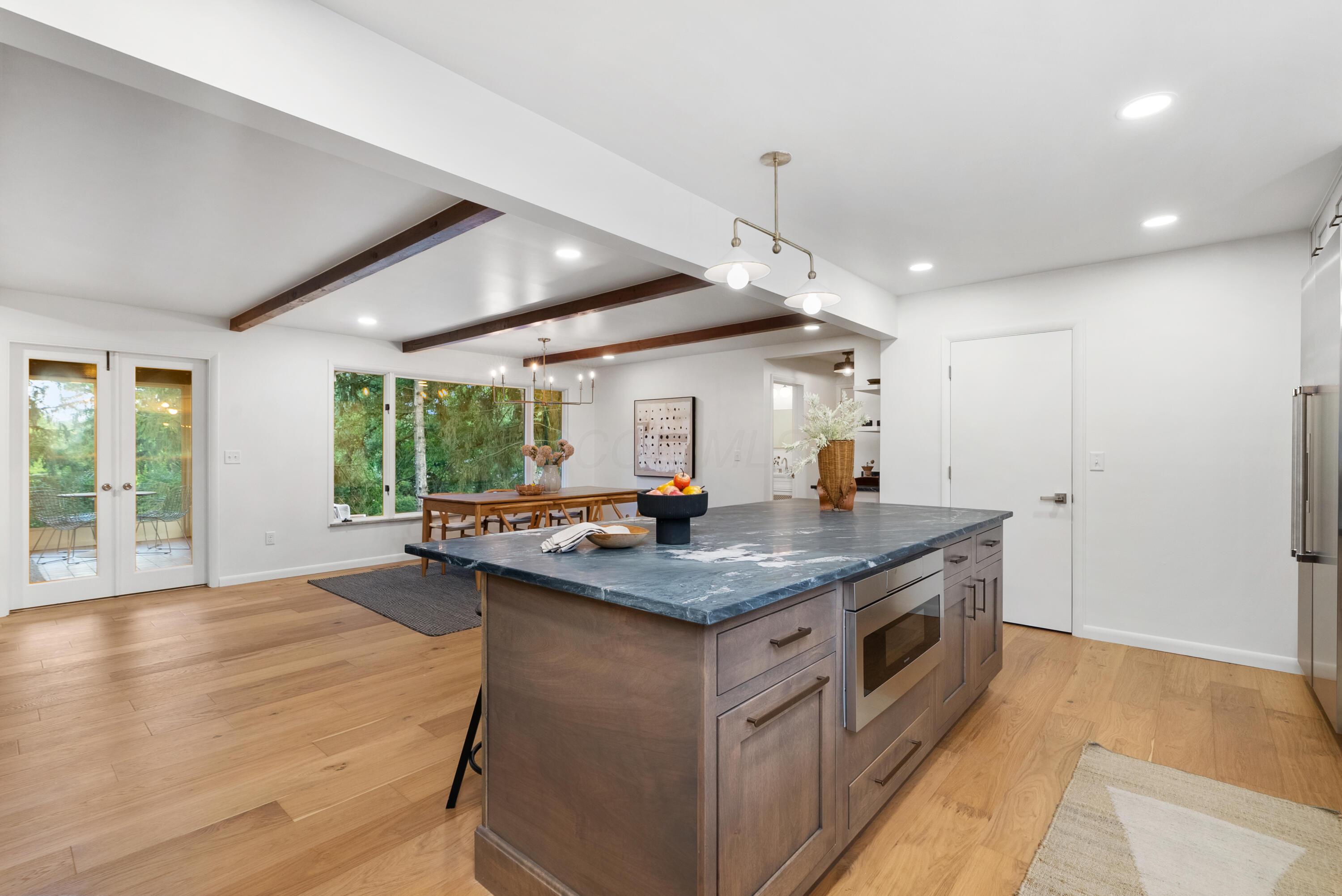 6380 Plesenton Drive