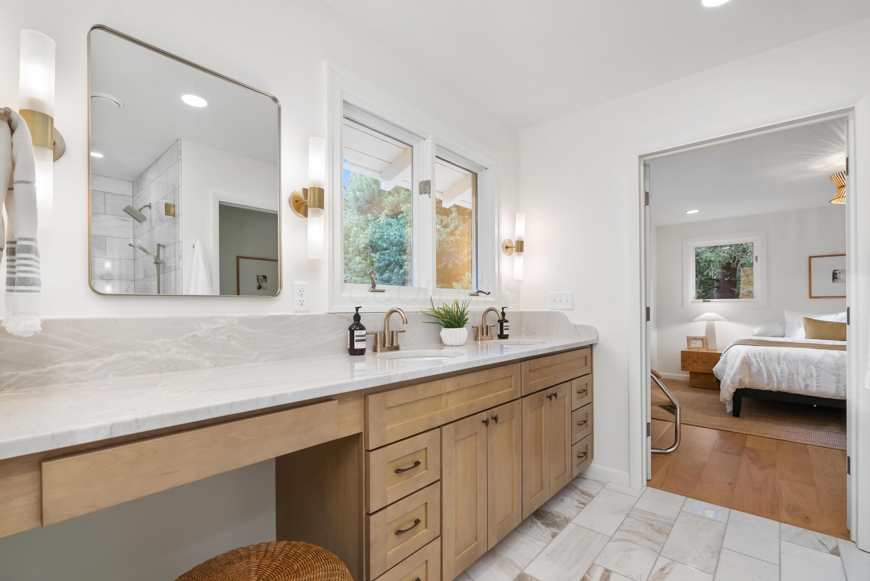 6380 Plesenton Drive