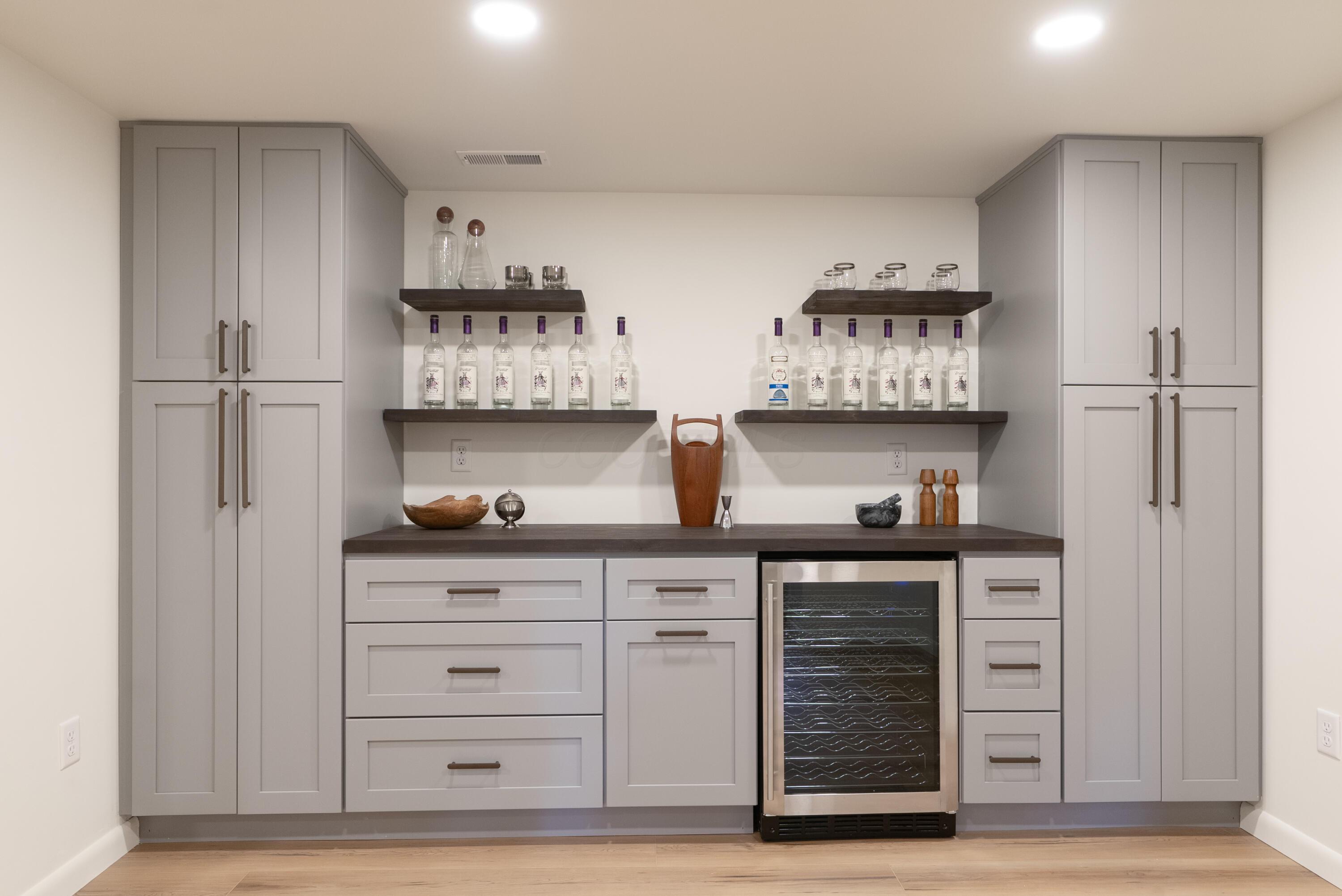 6380 Plesenton Drive