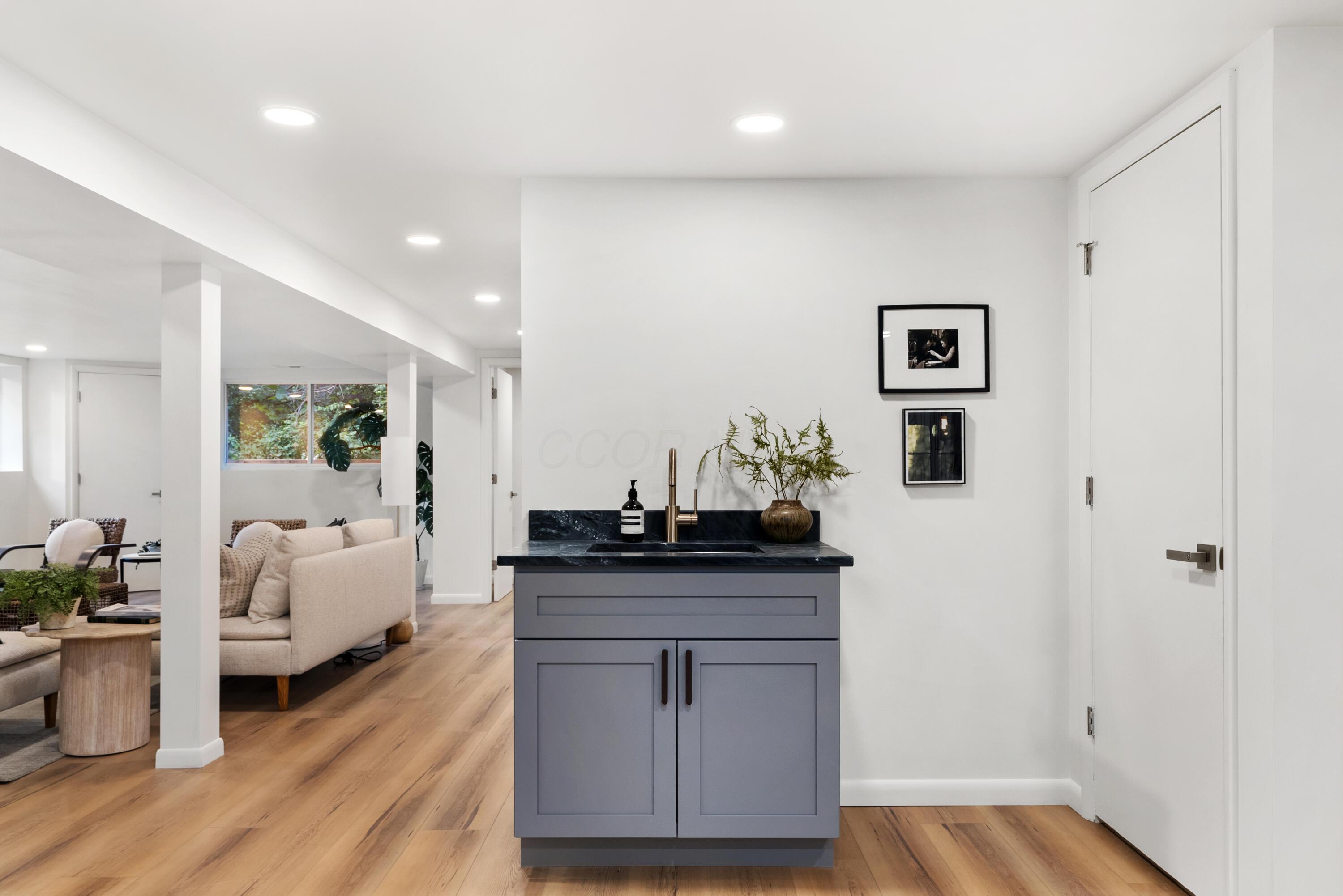 6380 Plesenton Drive