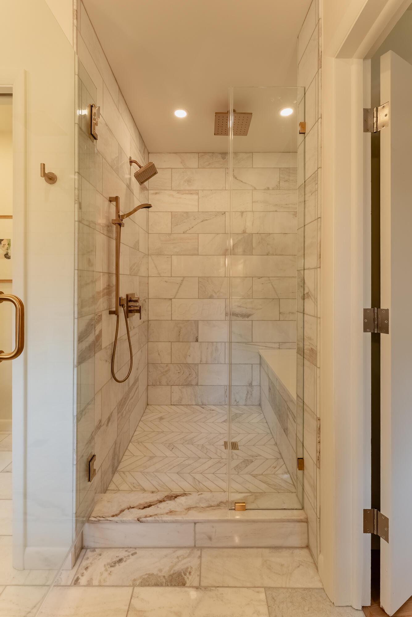 6380 Plesenton Drive