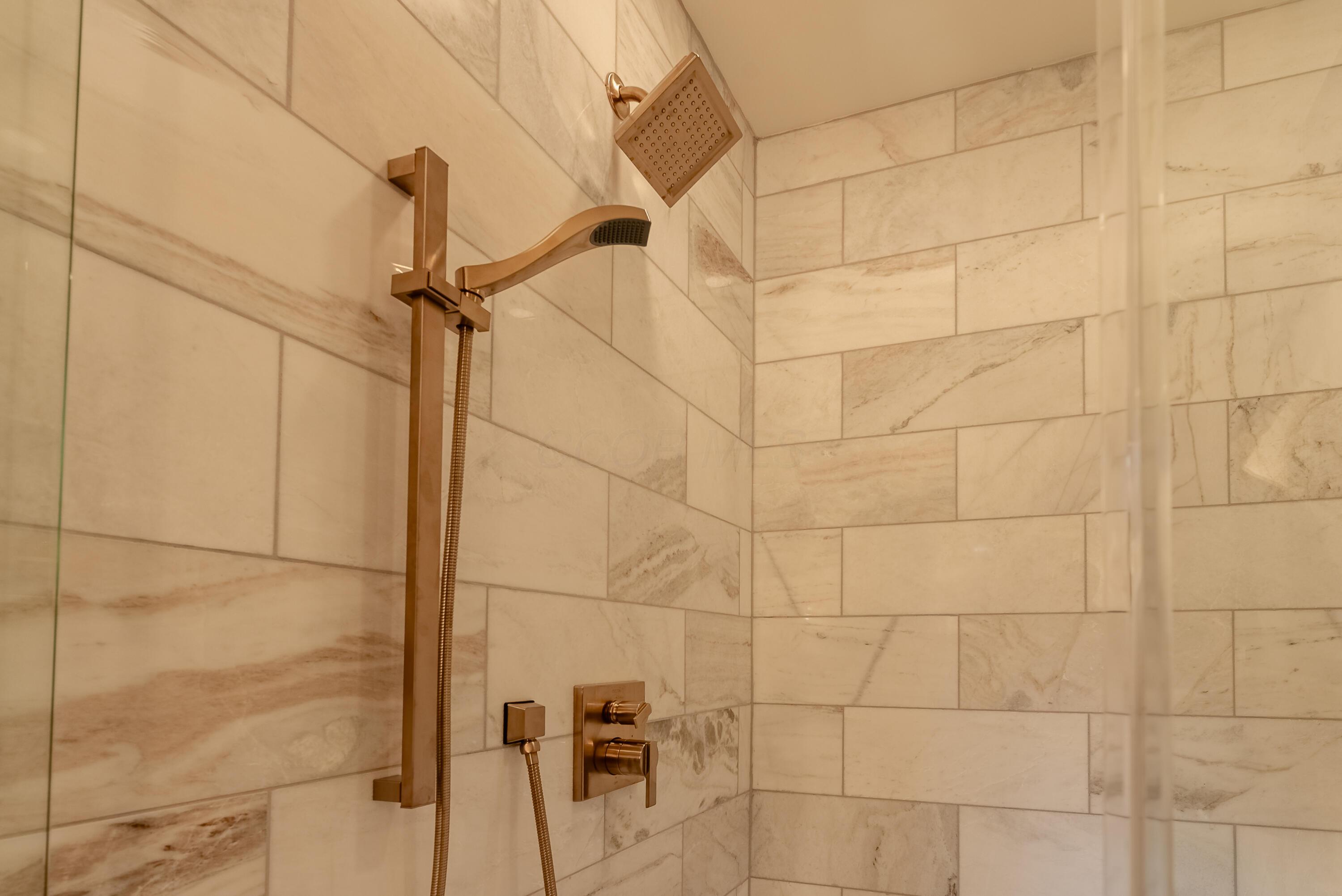 6380 Plesenton Drive