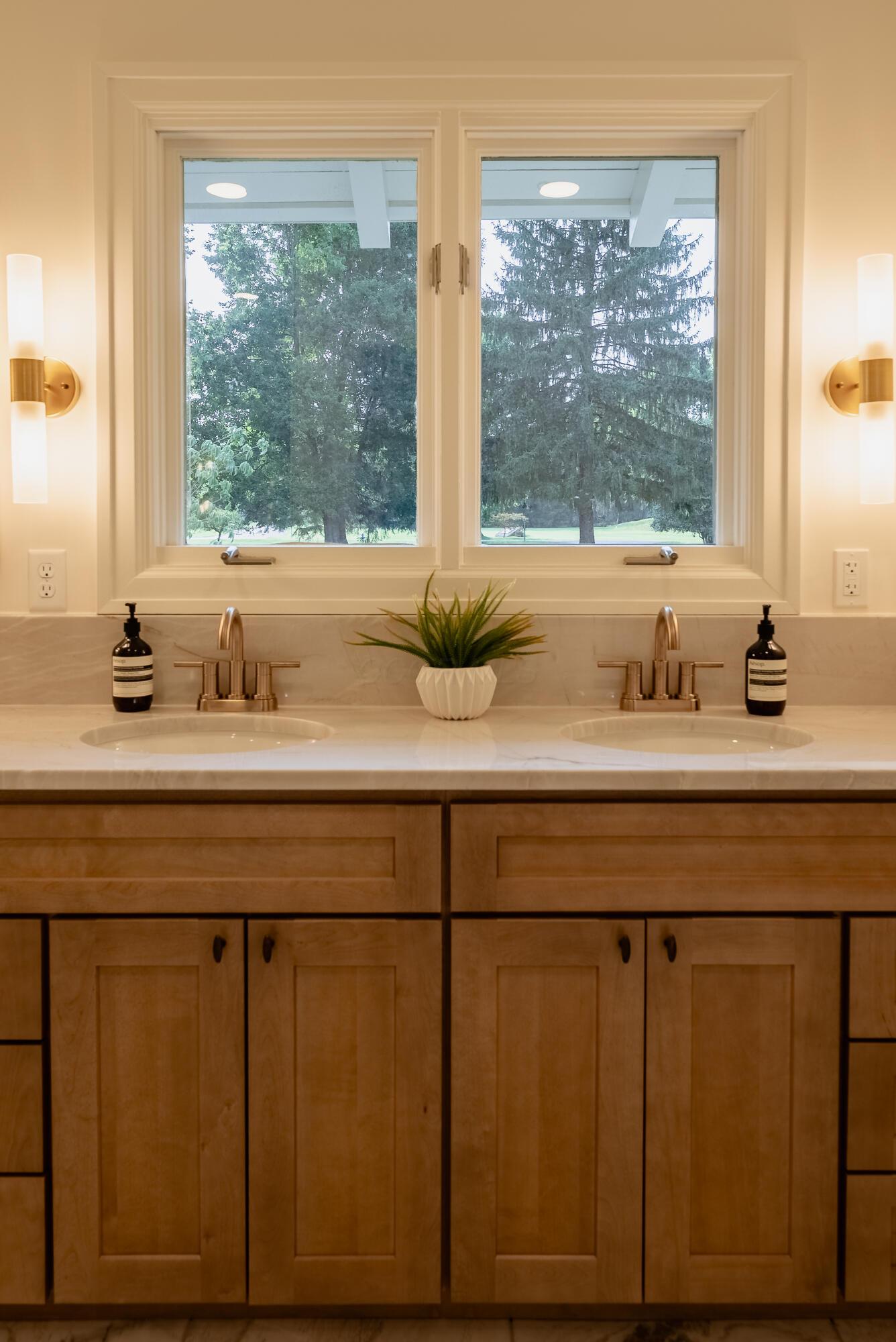 6380 Plesenton Drive