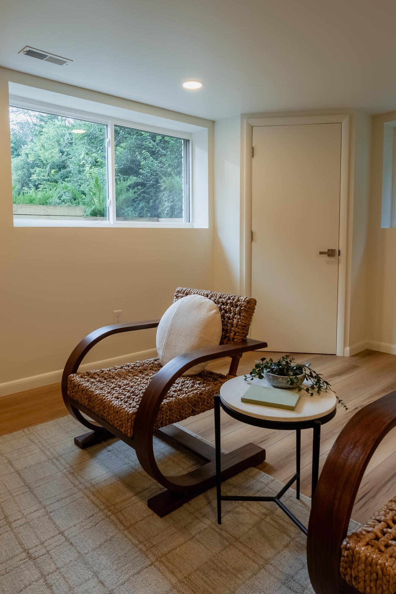 6380 Plesenton Drive