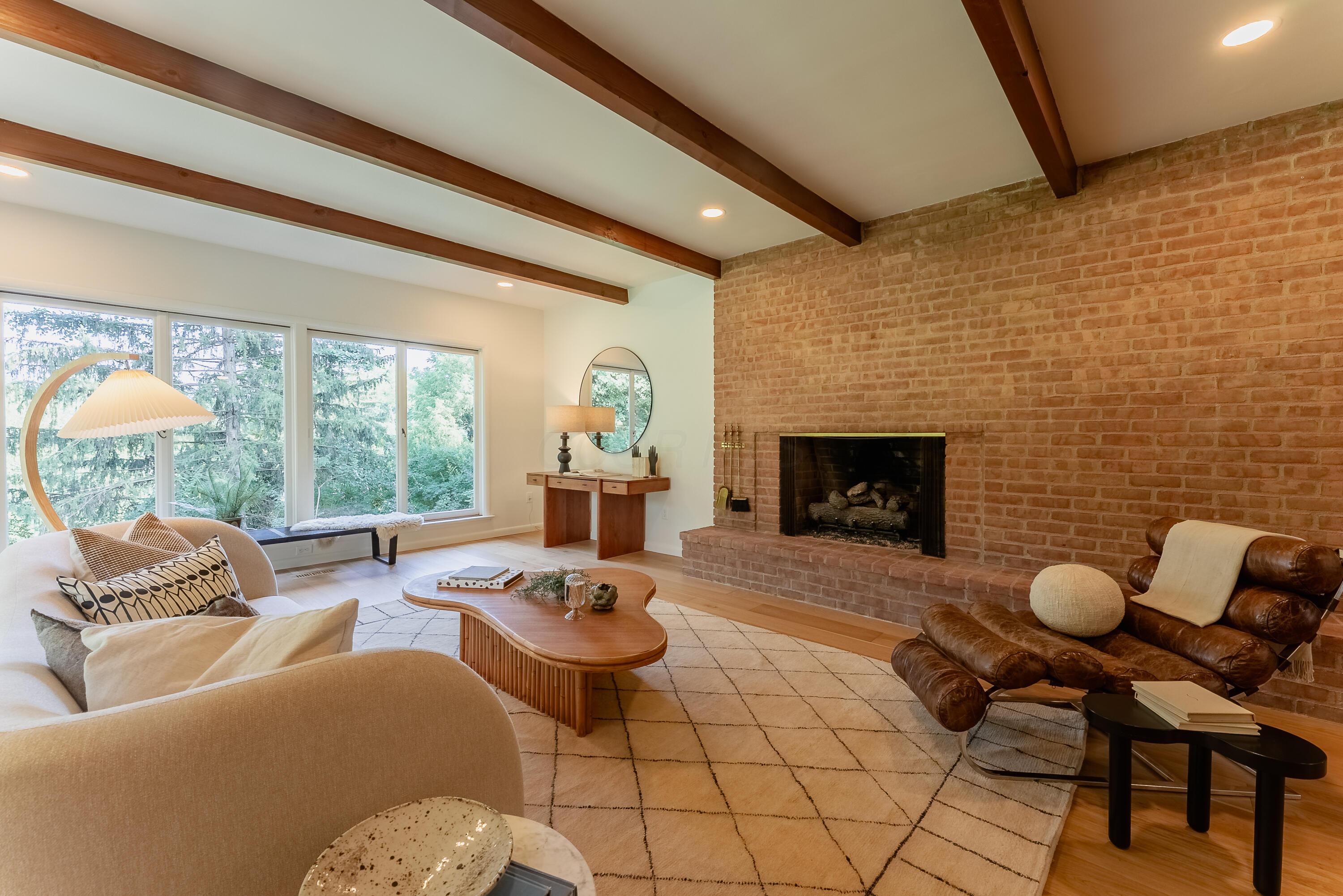 6380 Plesenton Drive