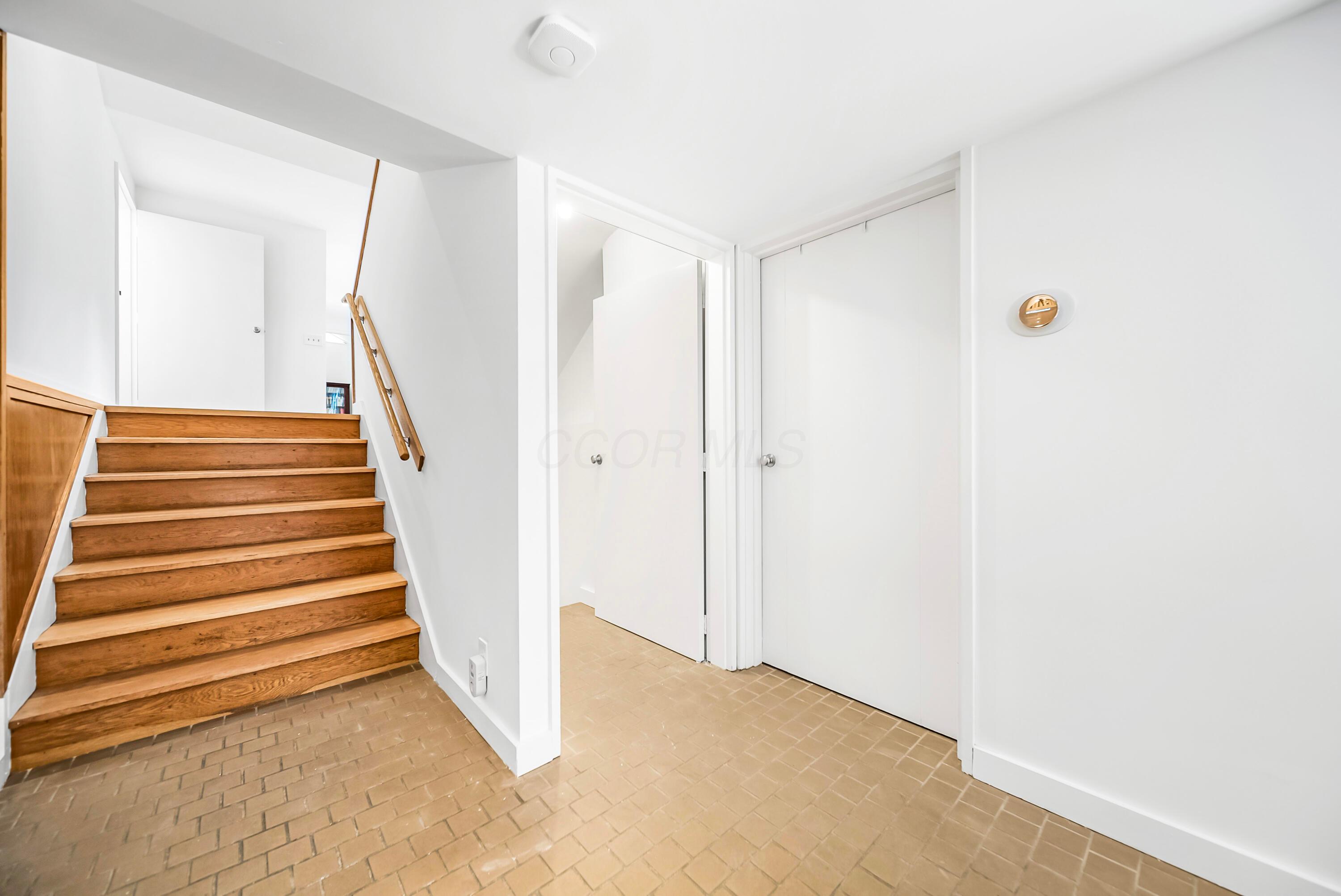 785 Old Woods Road