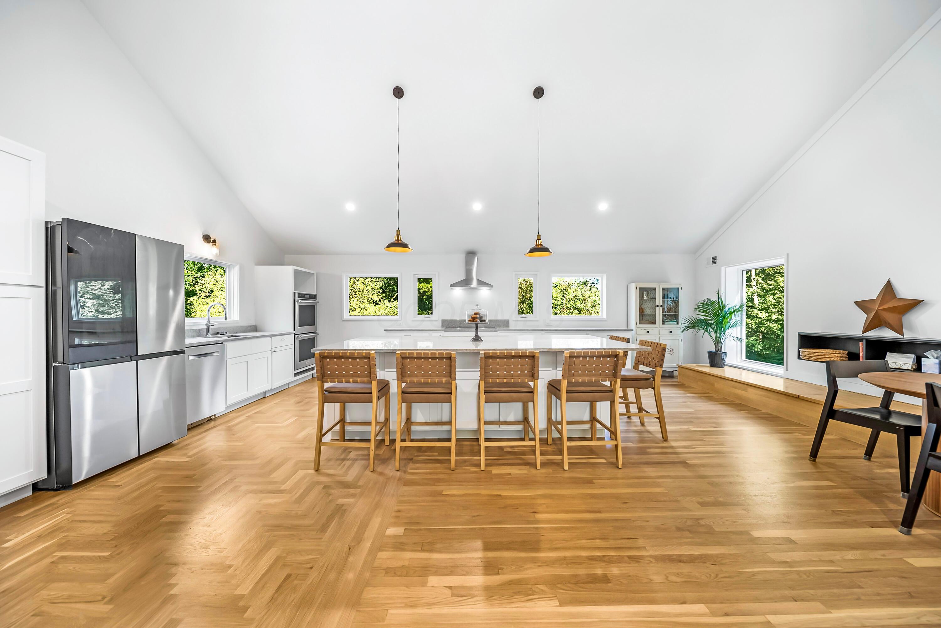 785 Old Woods Road