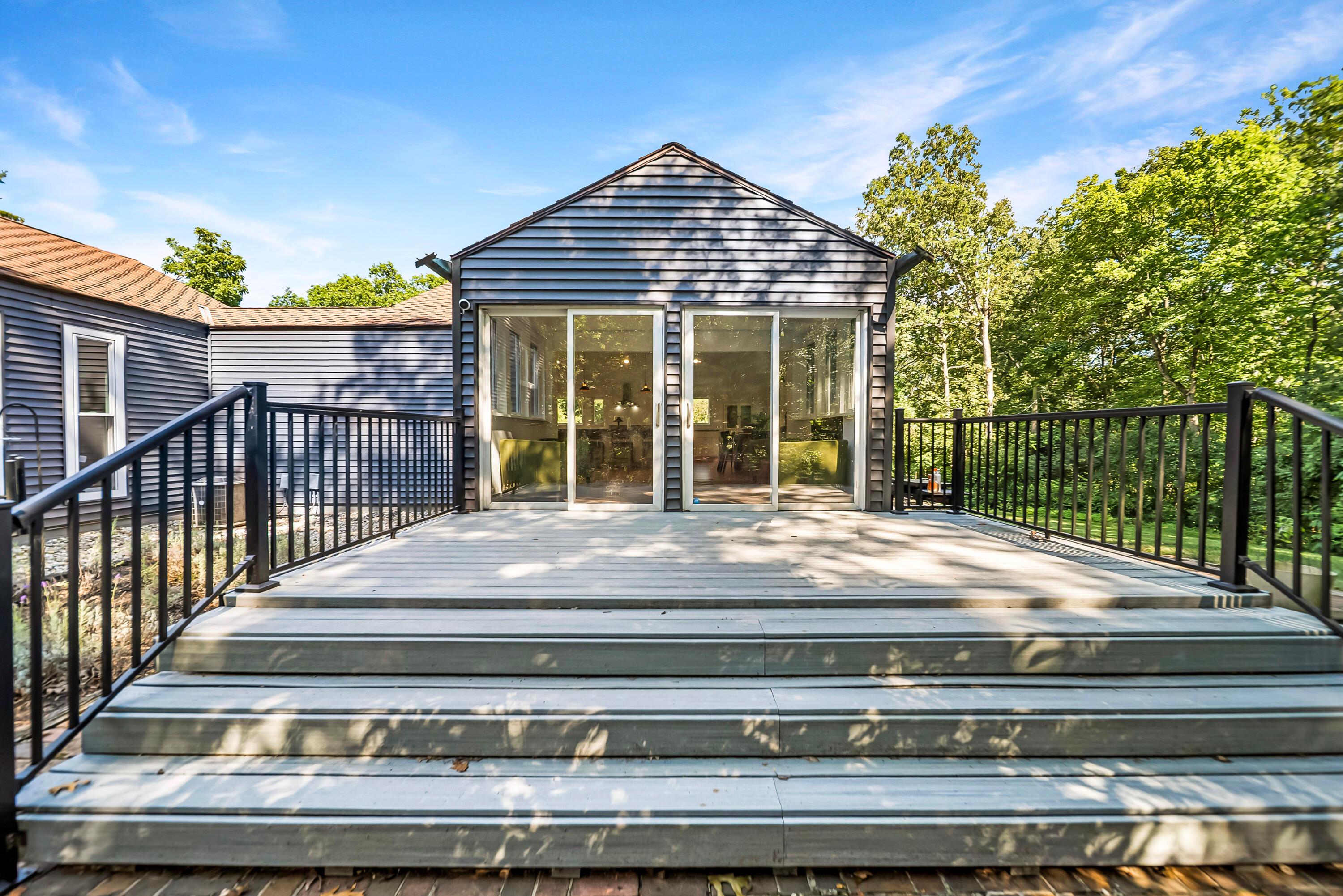 785 Old Woods Road