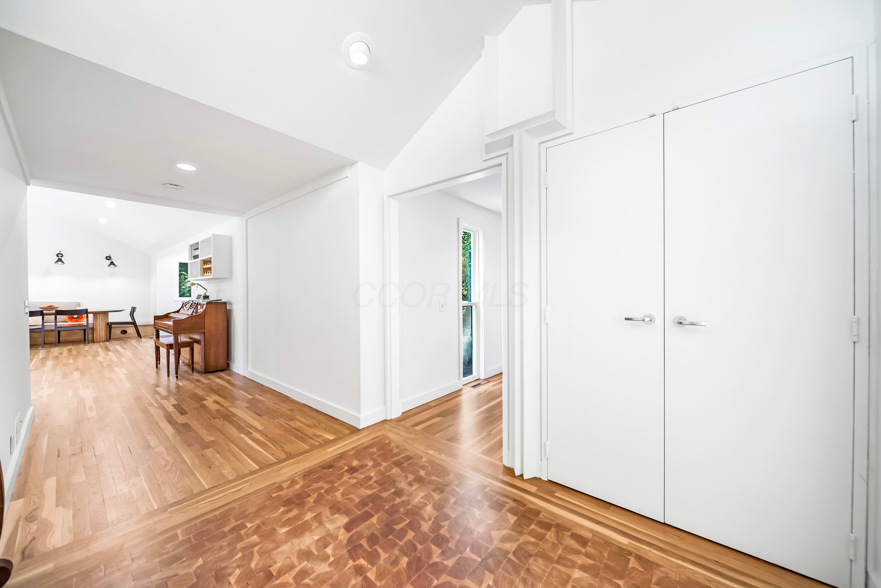 785 Old Woods Road