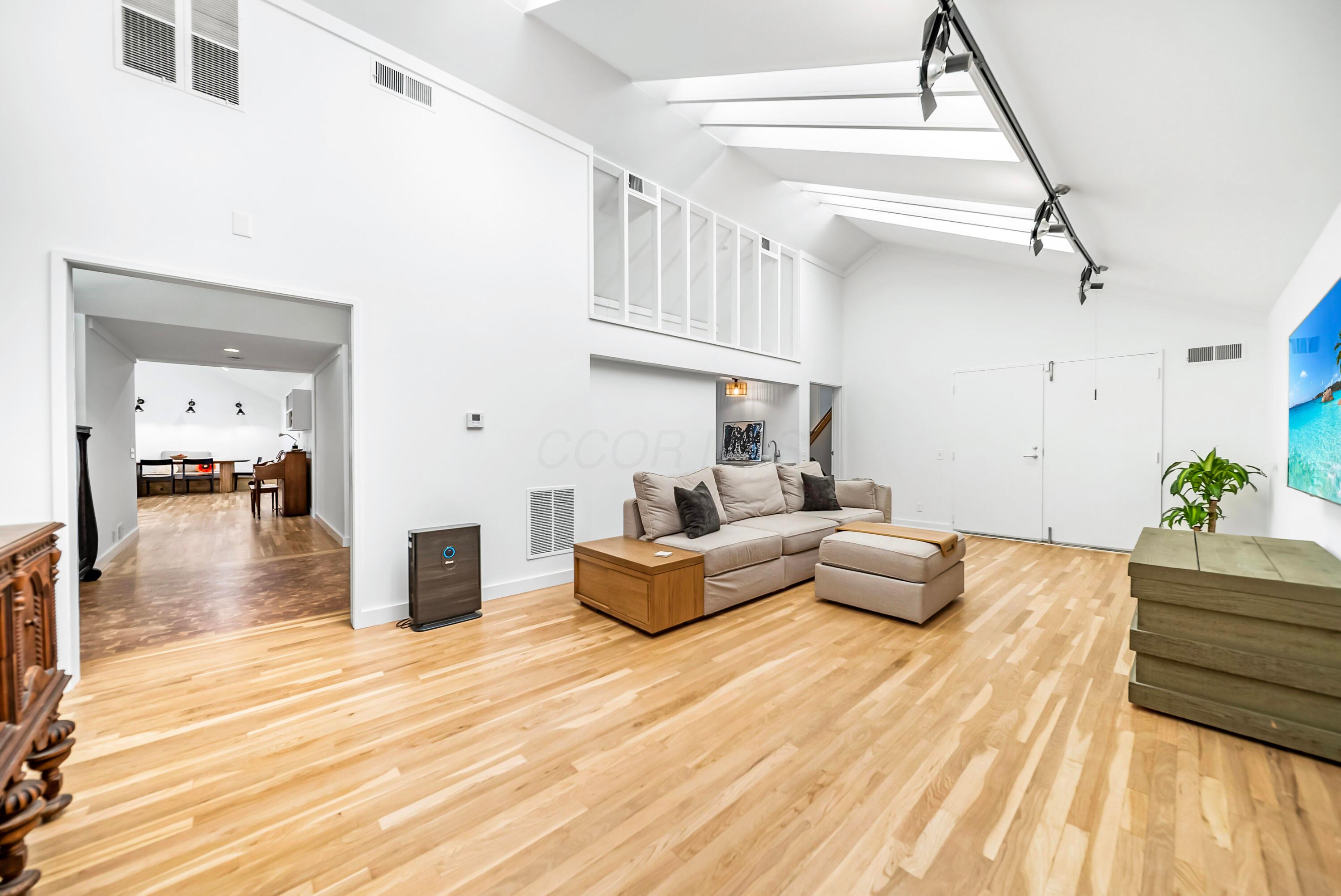785 Old Woods Road