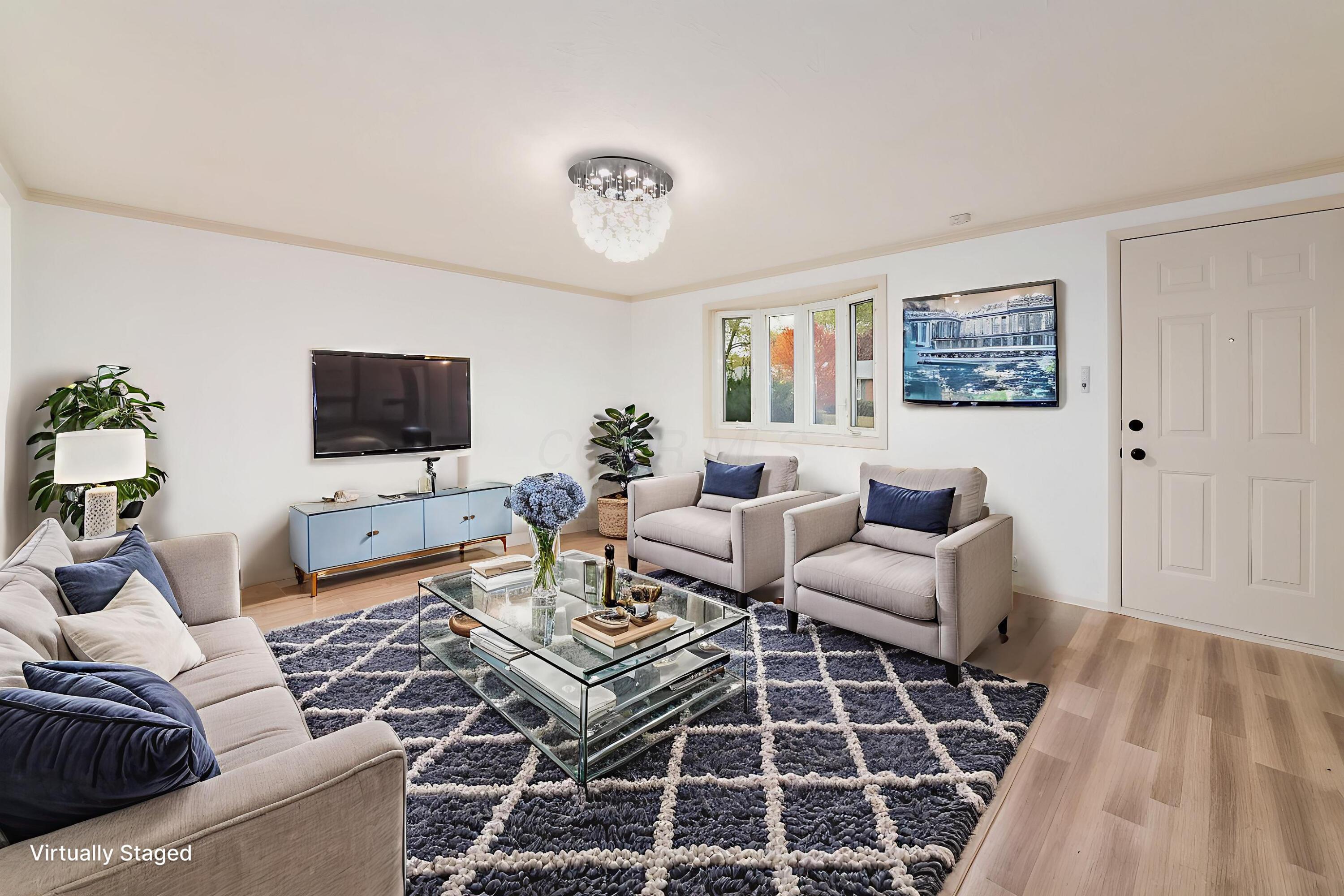 1325 Carlyle Drive
