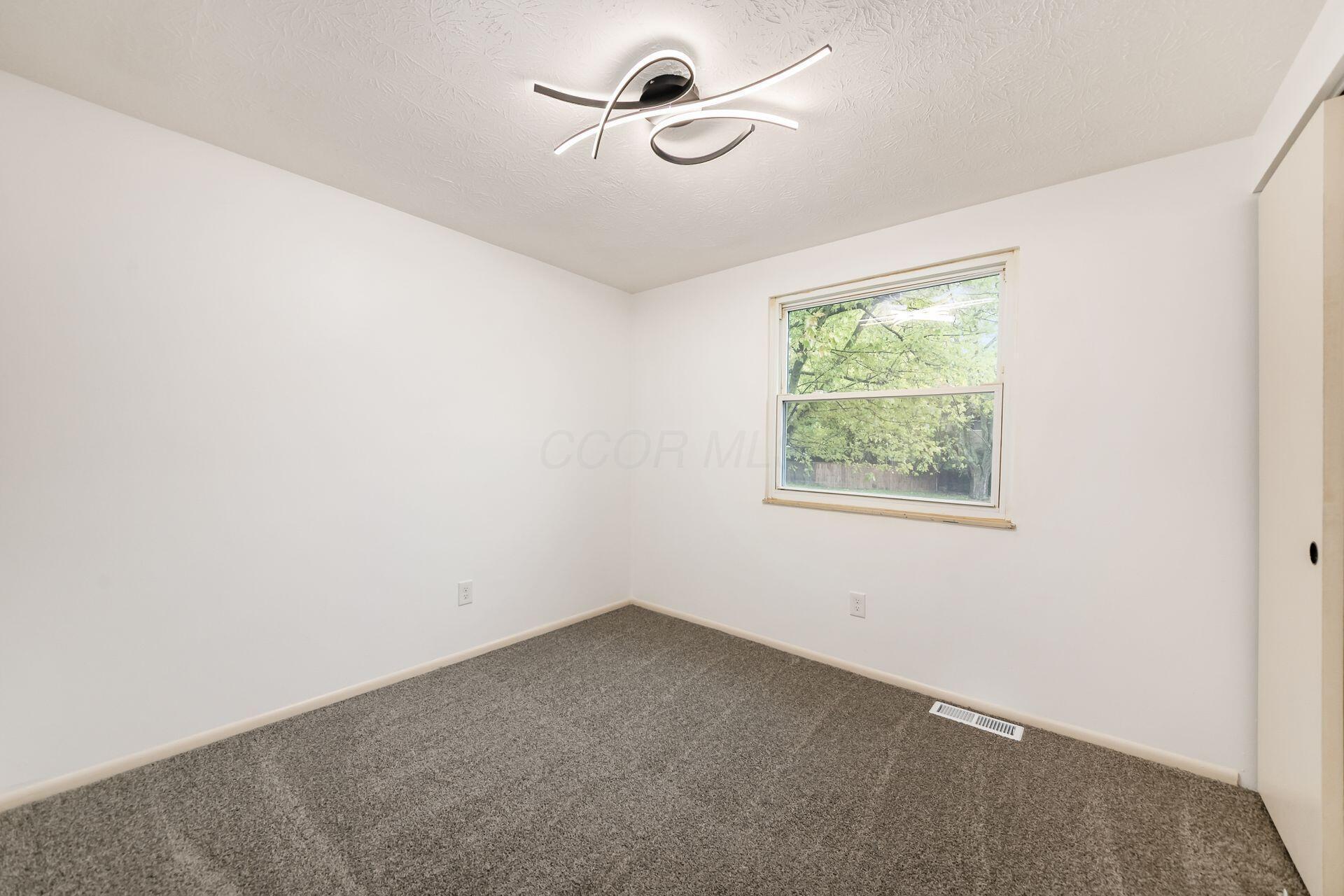1325 Carlyle Drive