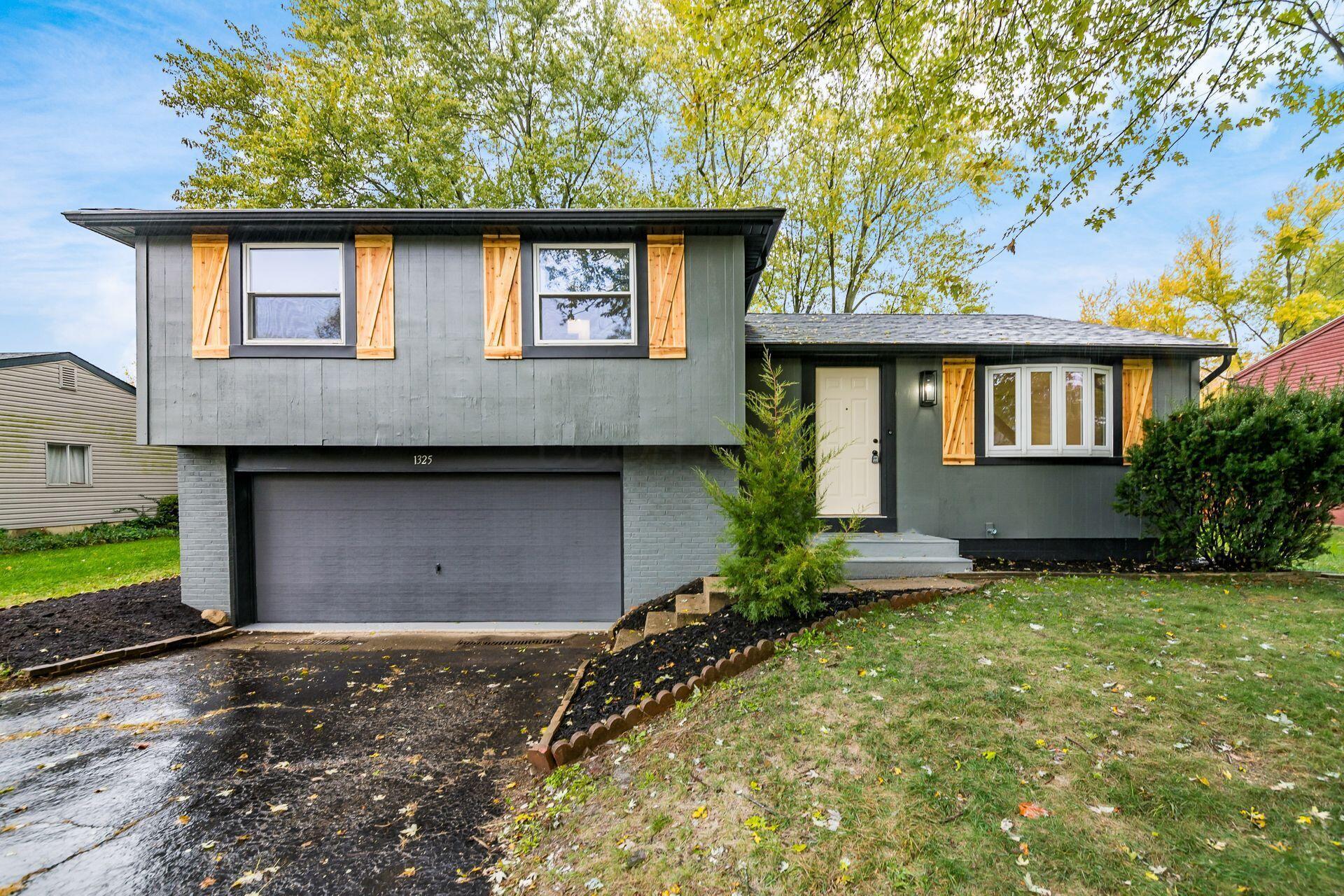 1325 Carlyle Drive