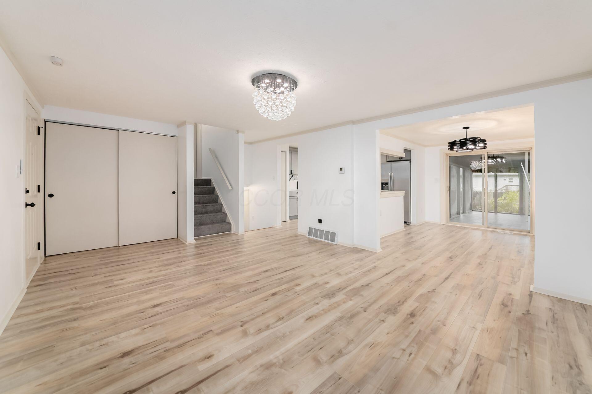 1325 Carlyle Drive