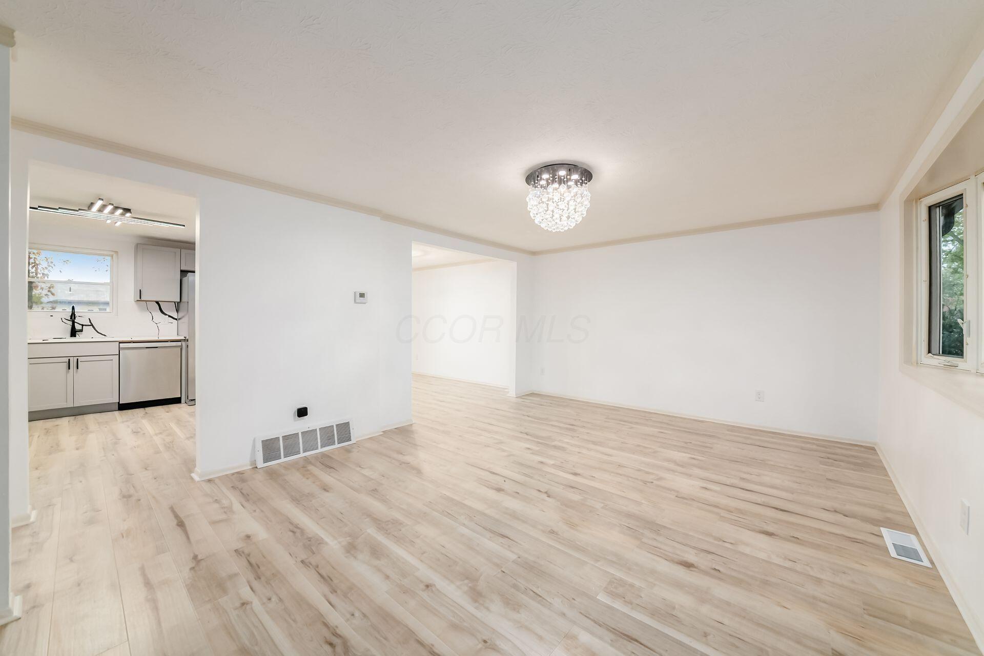 1325 Carlyle Drive