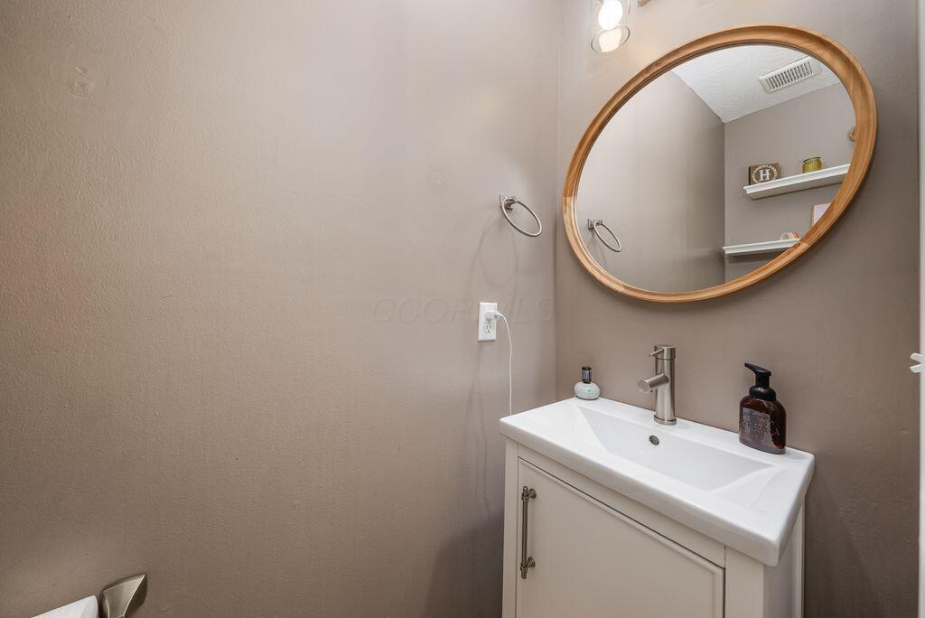 8056 Orange Station Loop