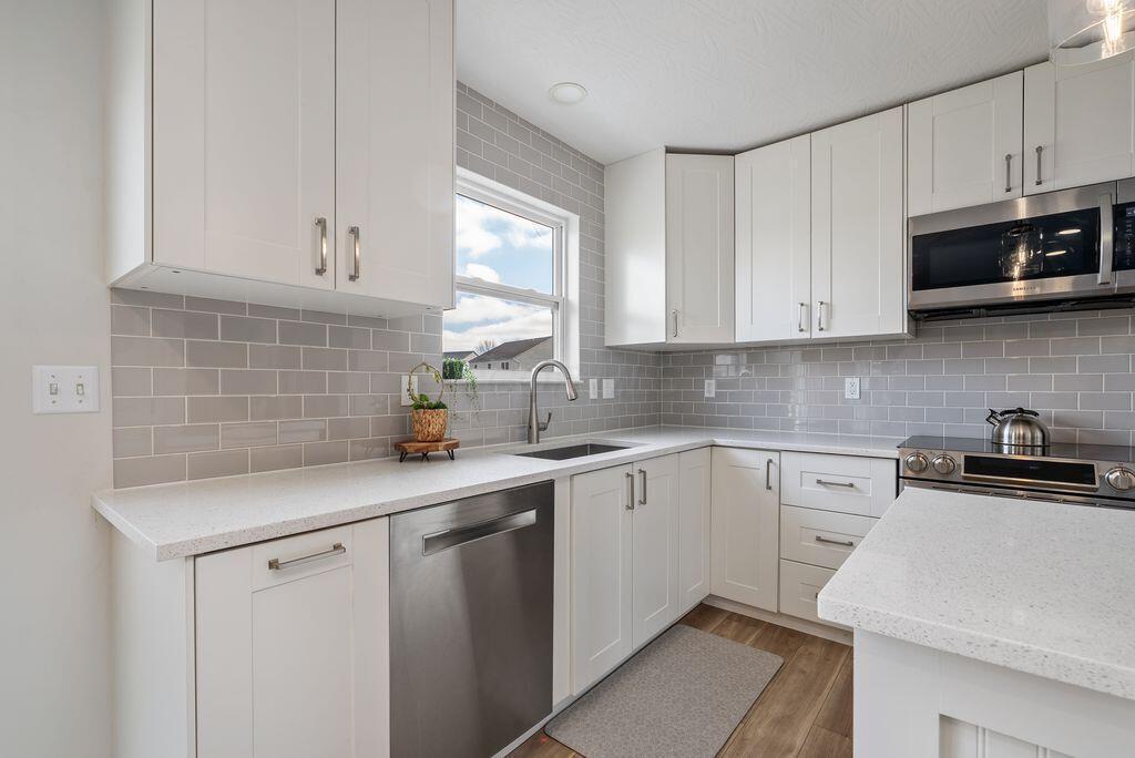 8056 Orange Station Loop