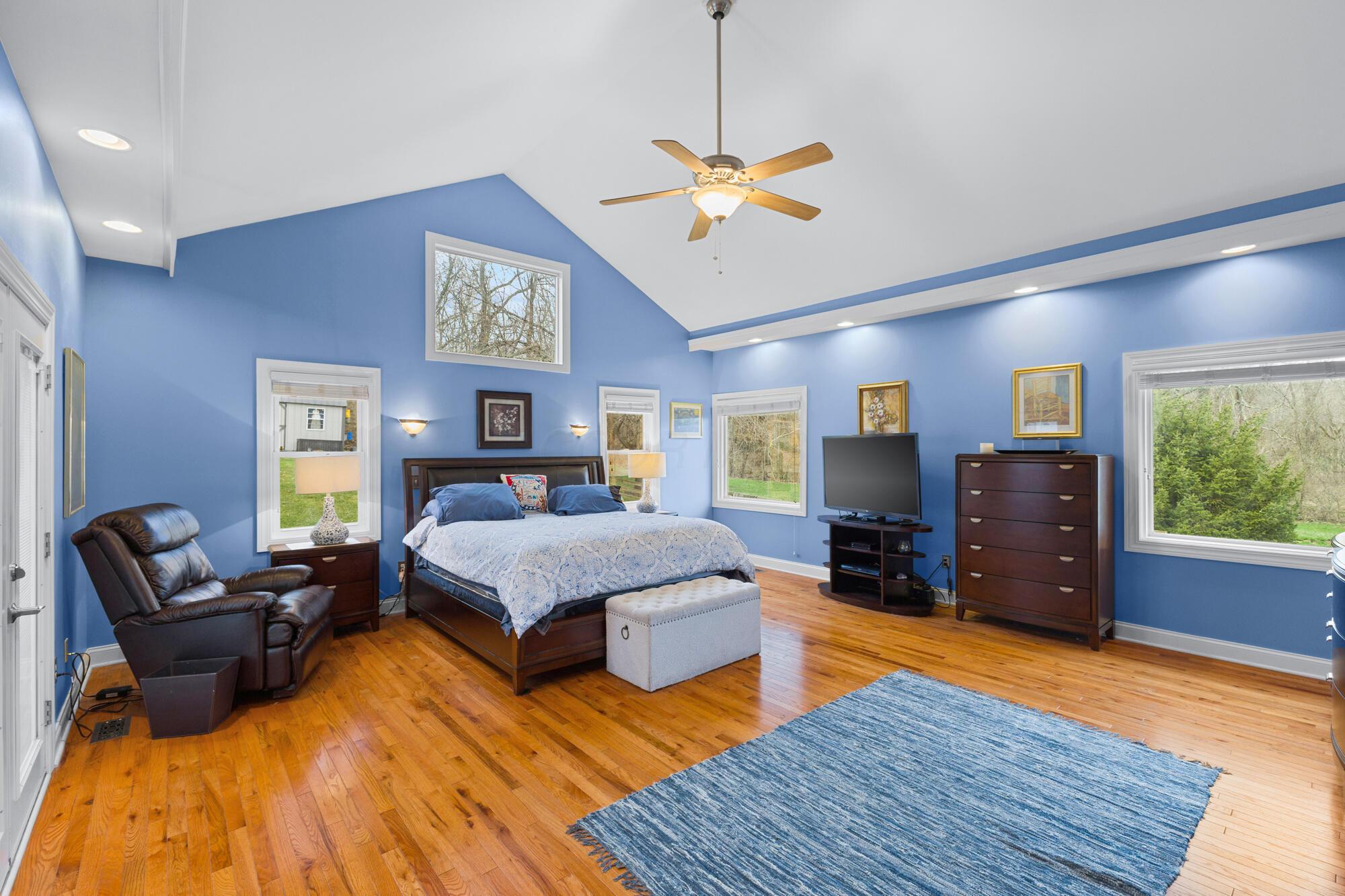 4950 Olentangy River Road