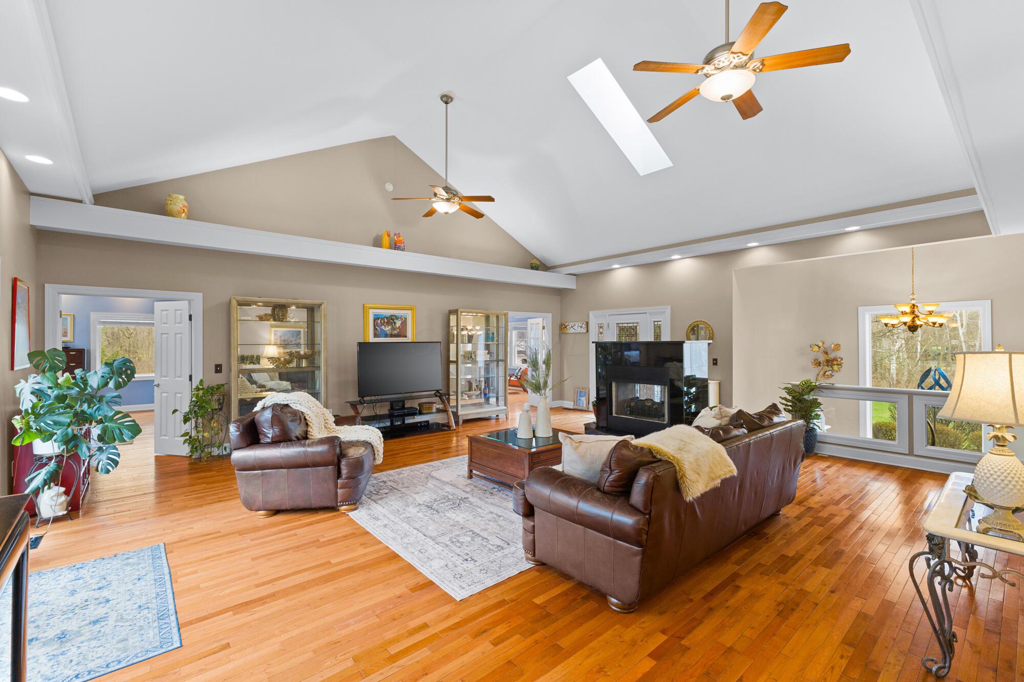 4950 Olentangy River Road