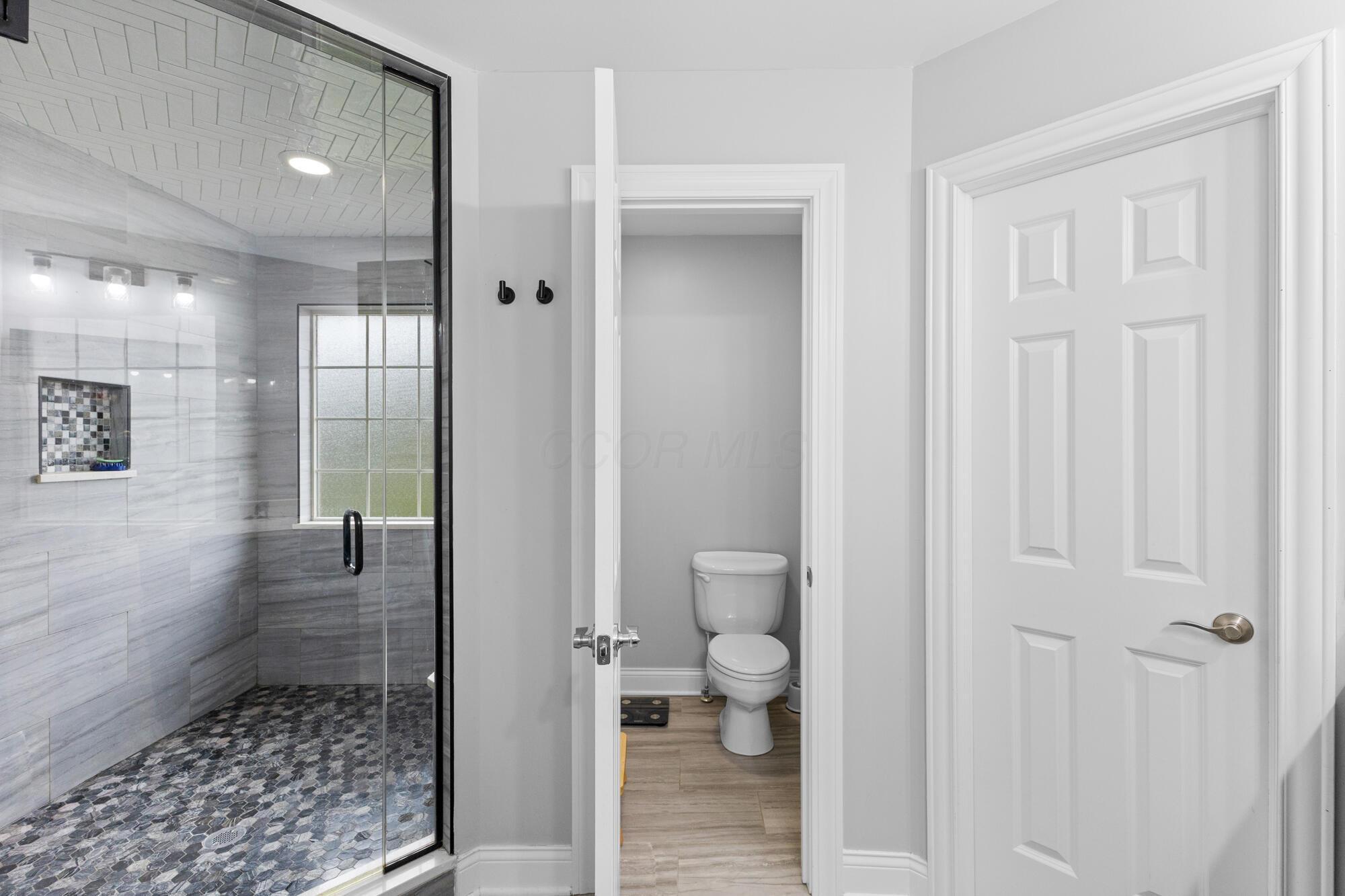 6113 El Camino Drive